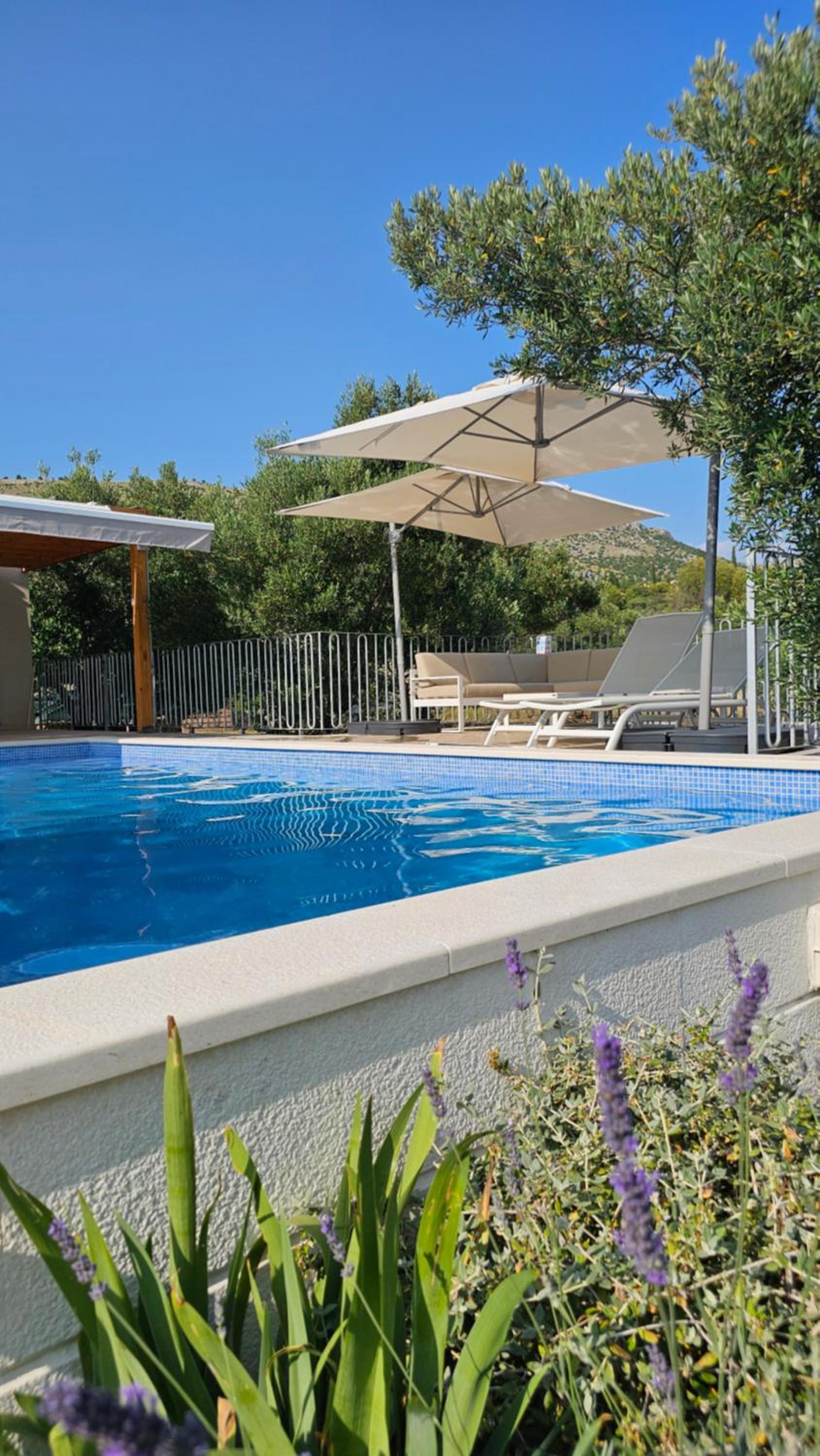 Three-Bedroom Villa photo 1