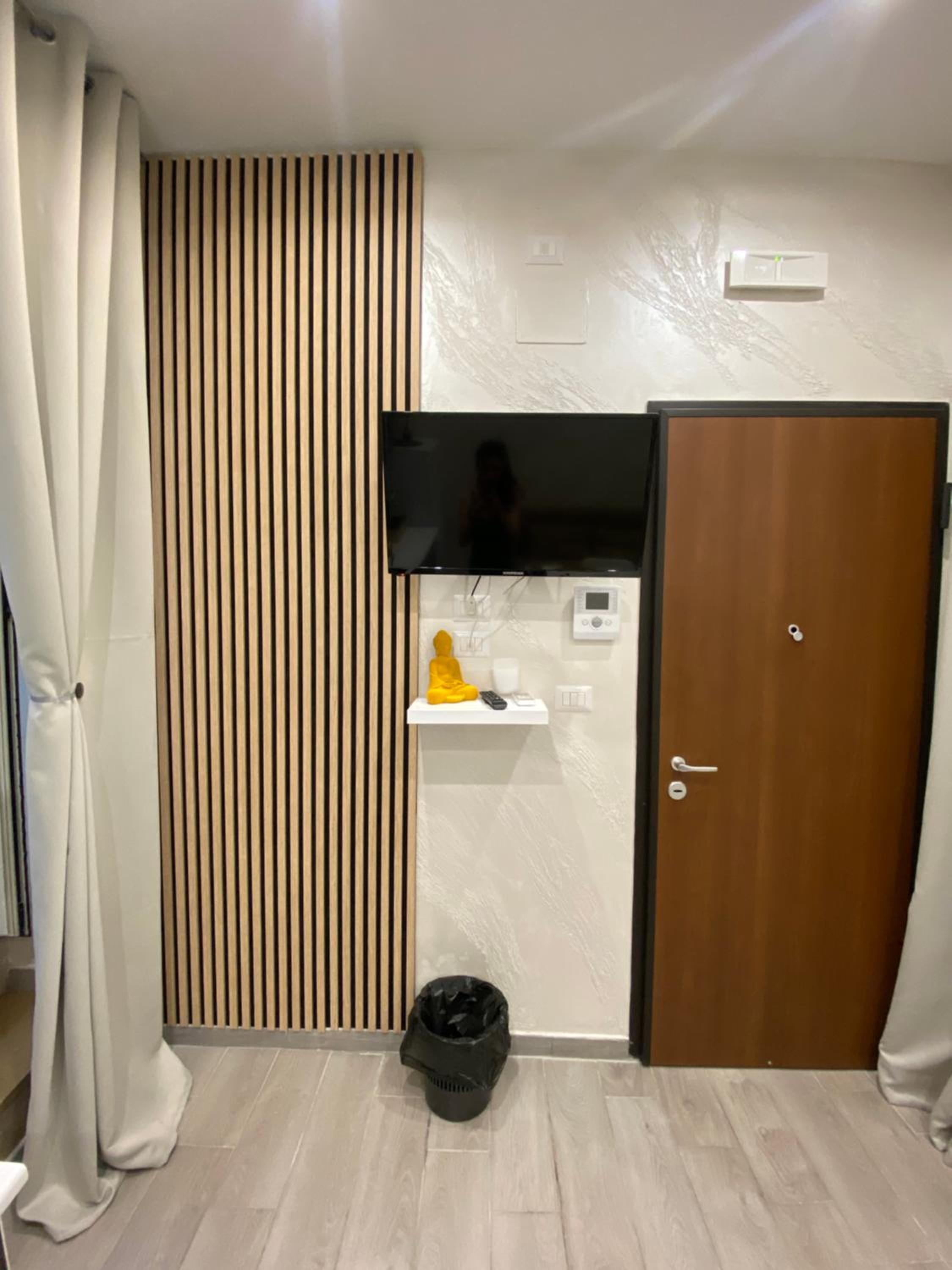 One-Bedroom House photo 3
