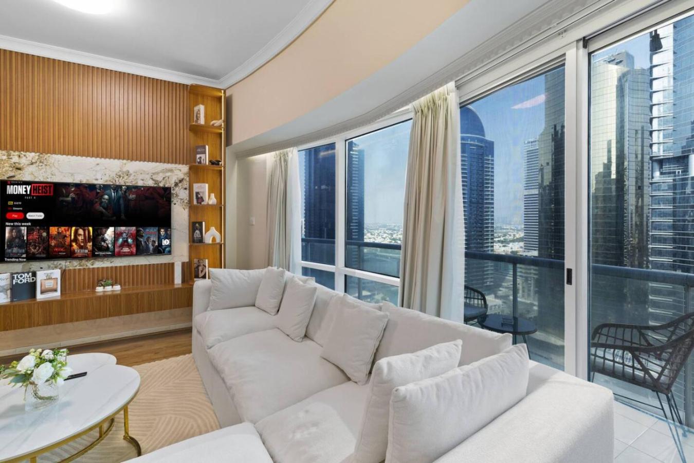 Apartment photo 1