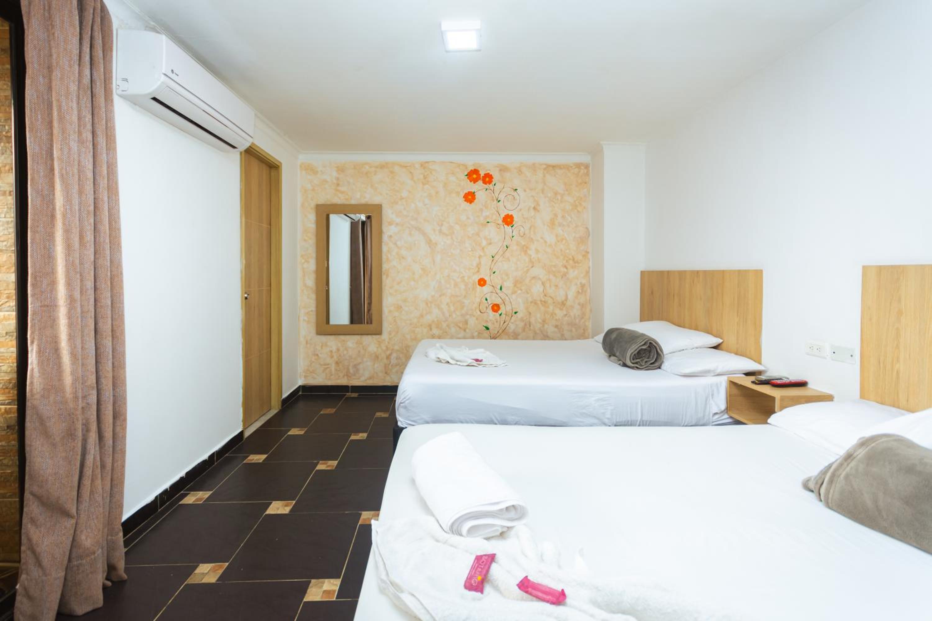 Quadruple Room with Balcony photo 1