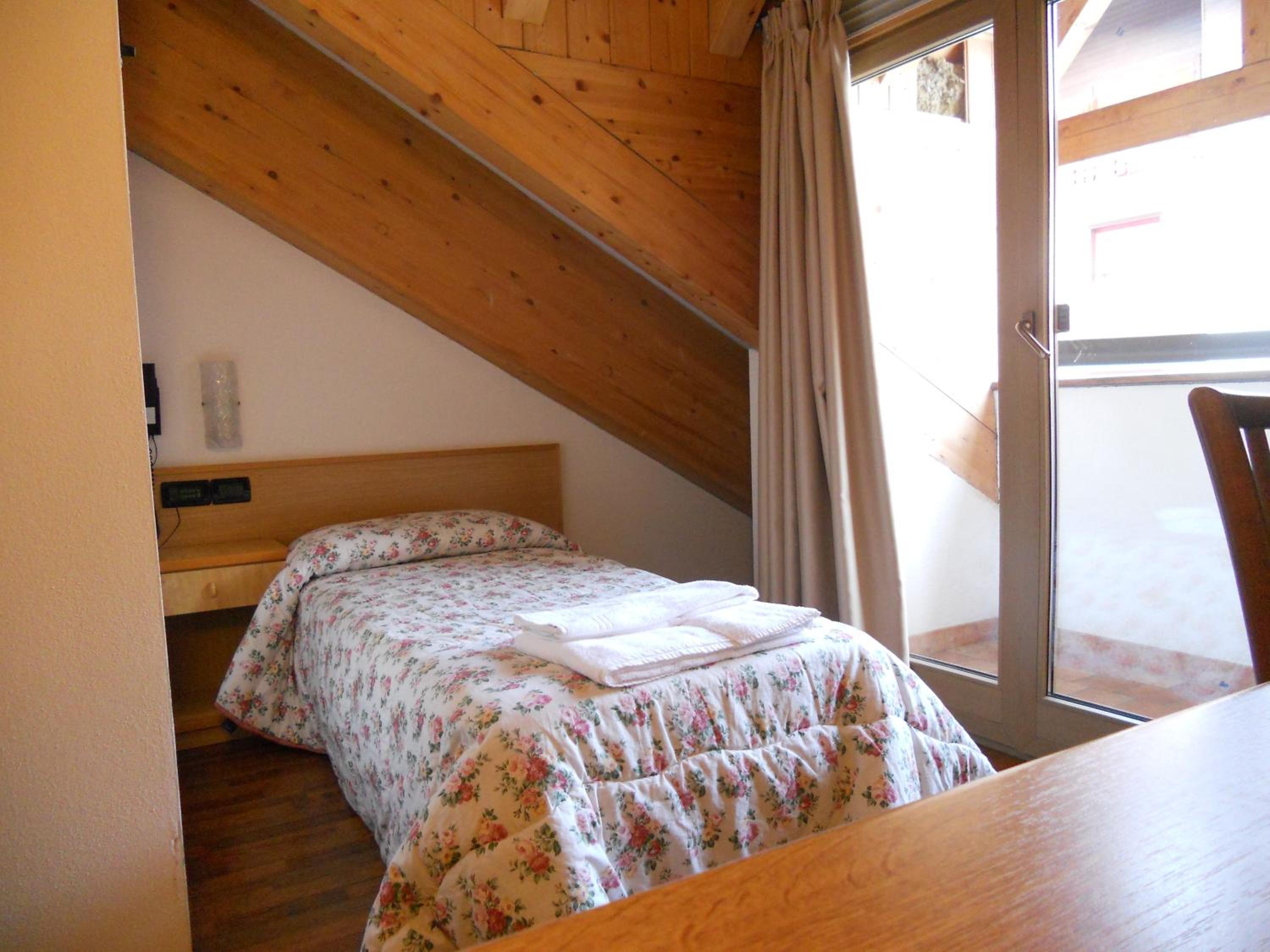 Single Room with Mountain View photo 3