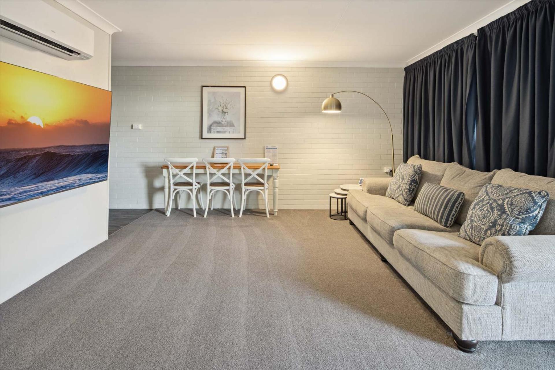 Apartment with Sea View photo 2