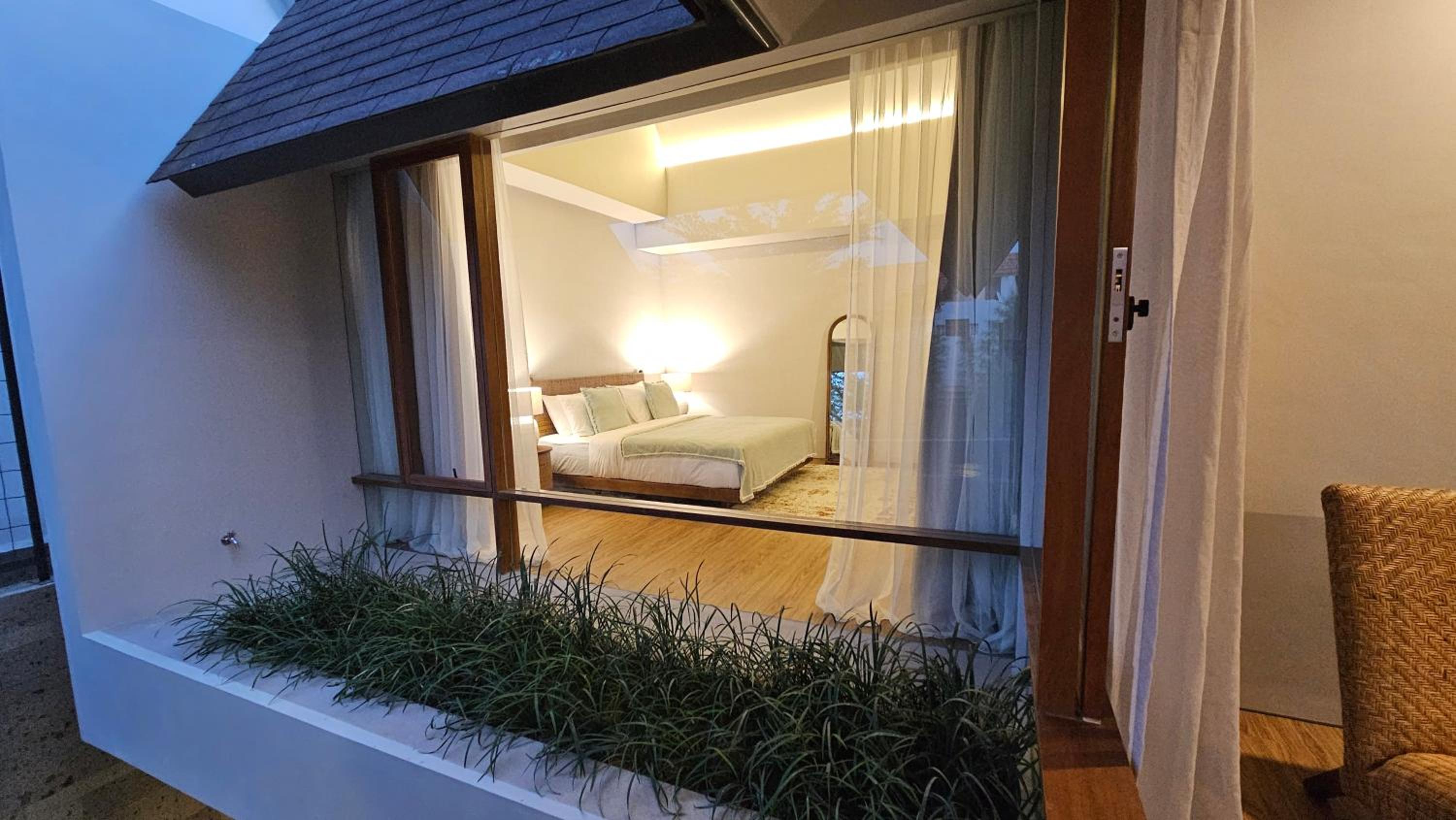 One-Bedroom Villa - Photo 11