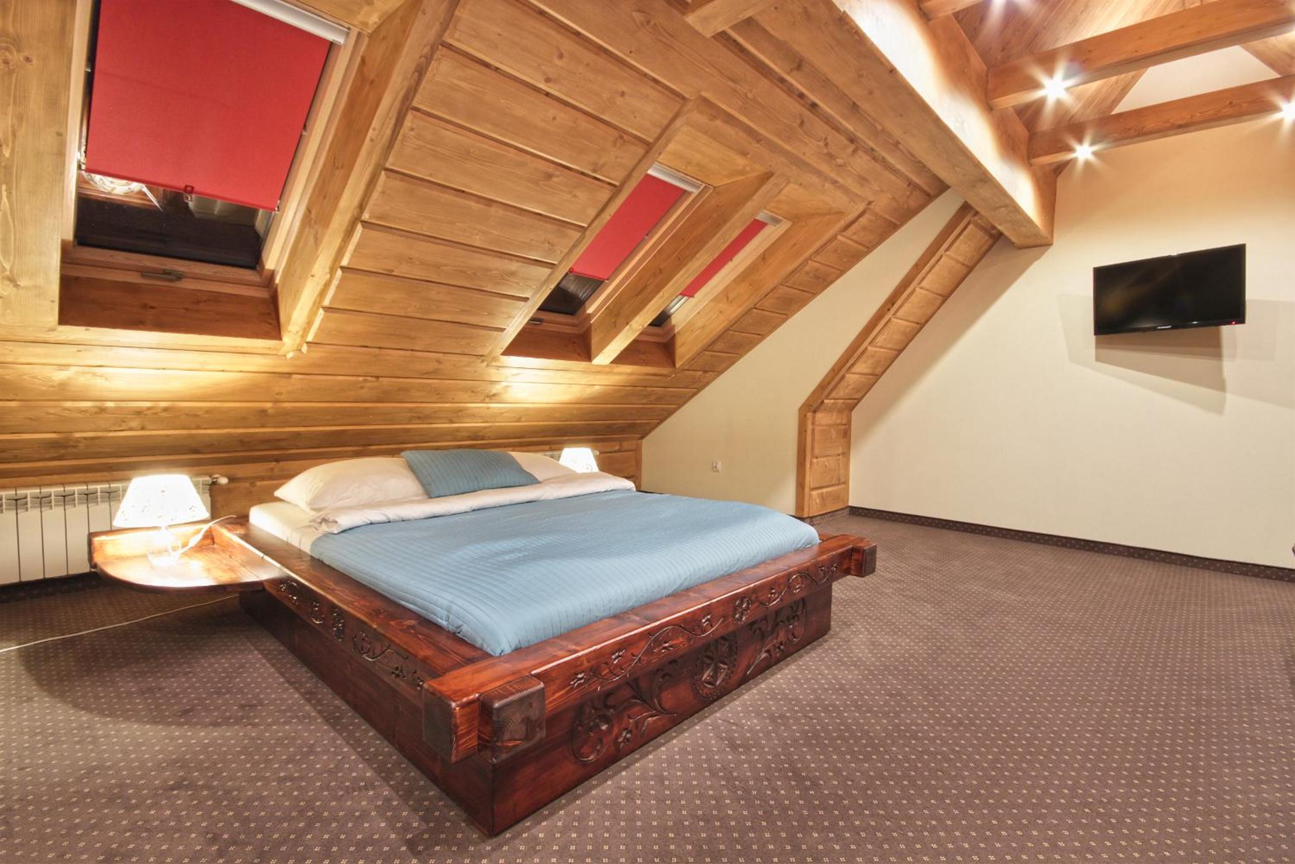 Comfort Double Room with Mountain View