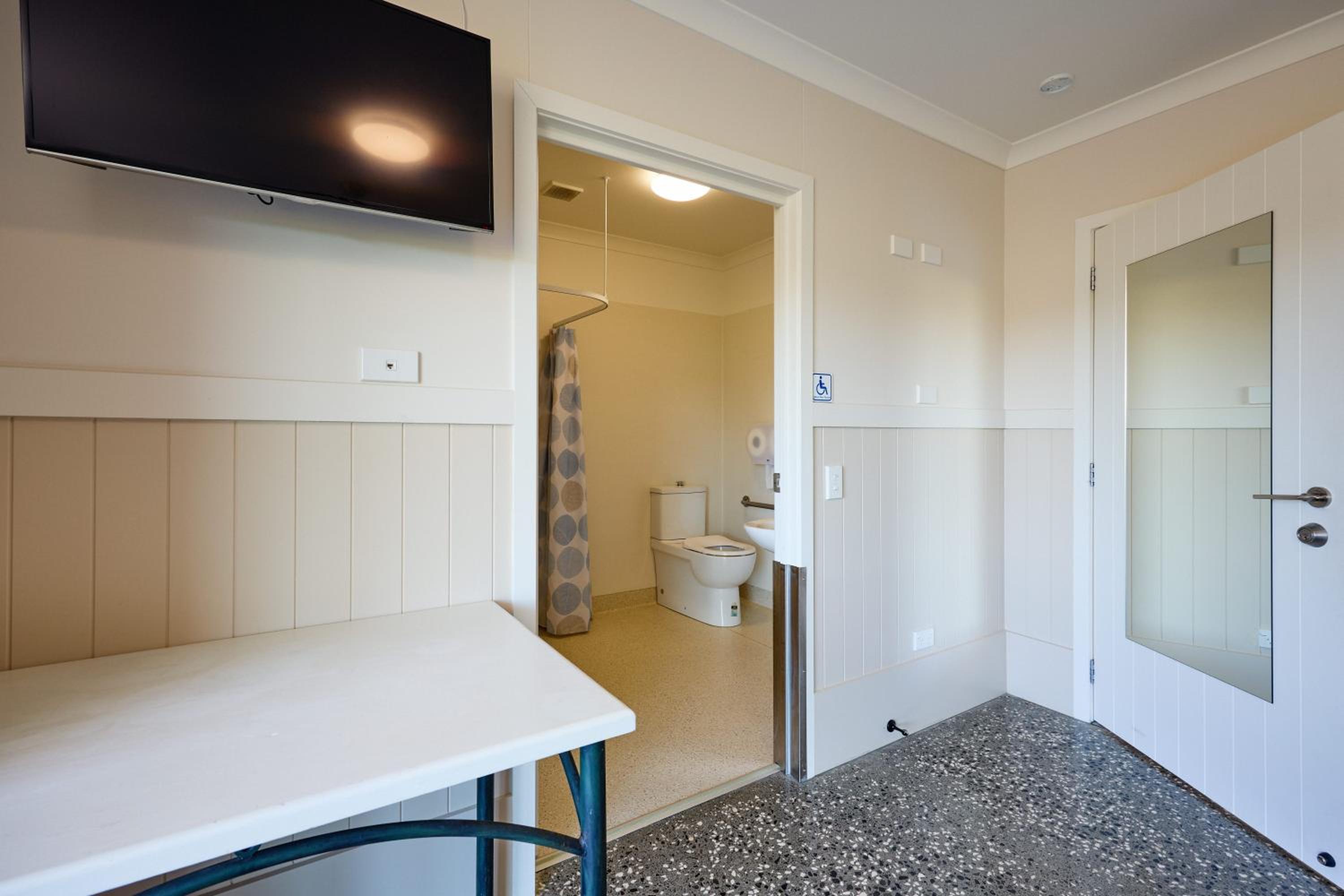 Twin Room with Garden View photo 2