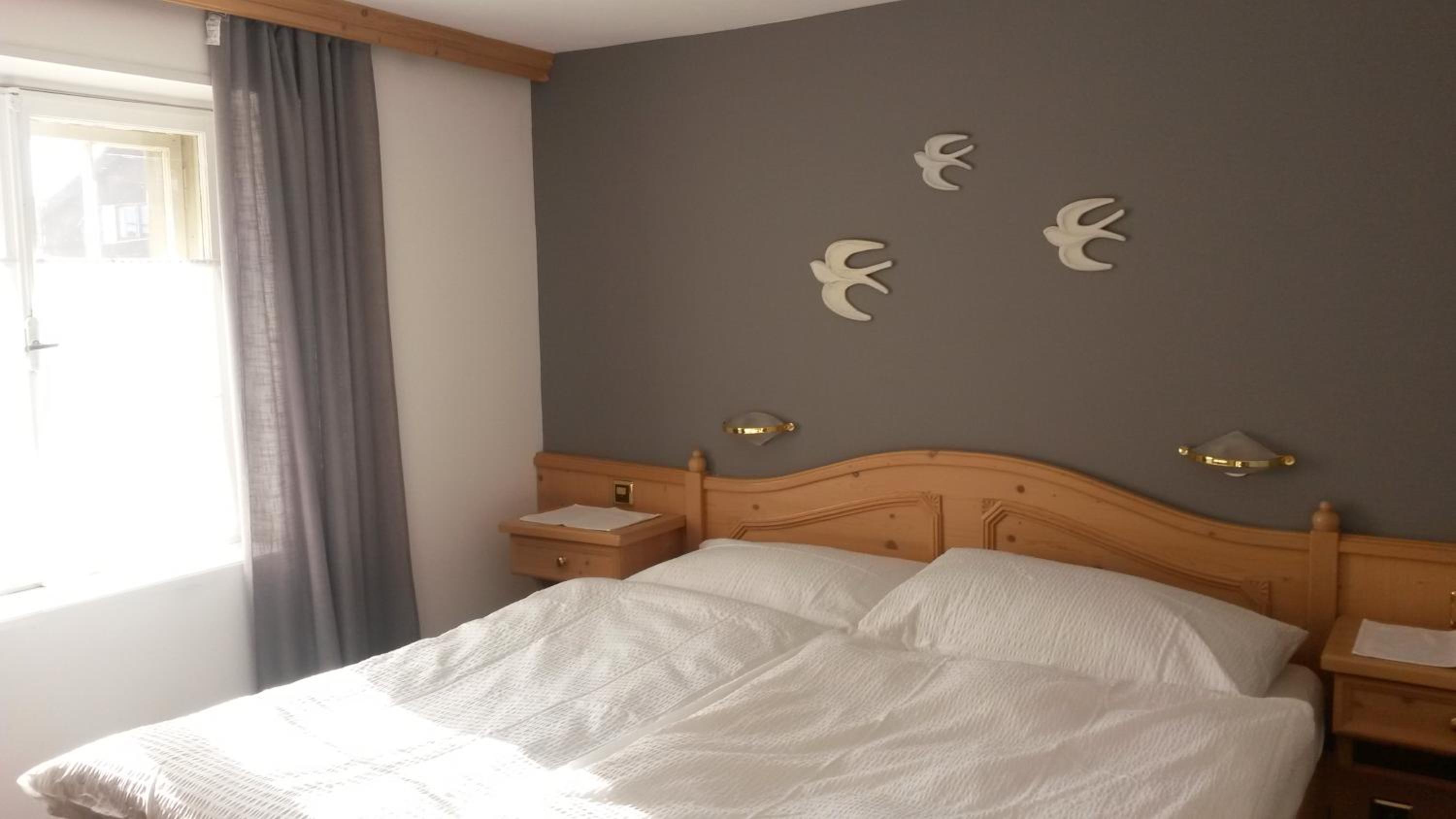 Double or Twin Room - Photo 1