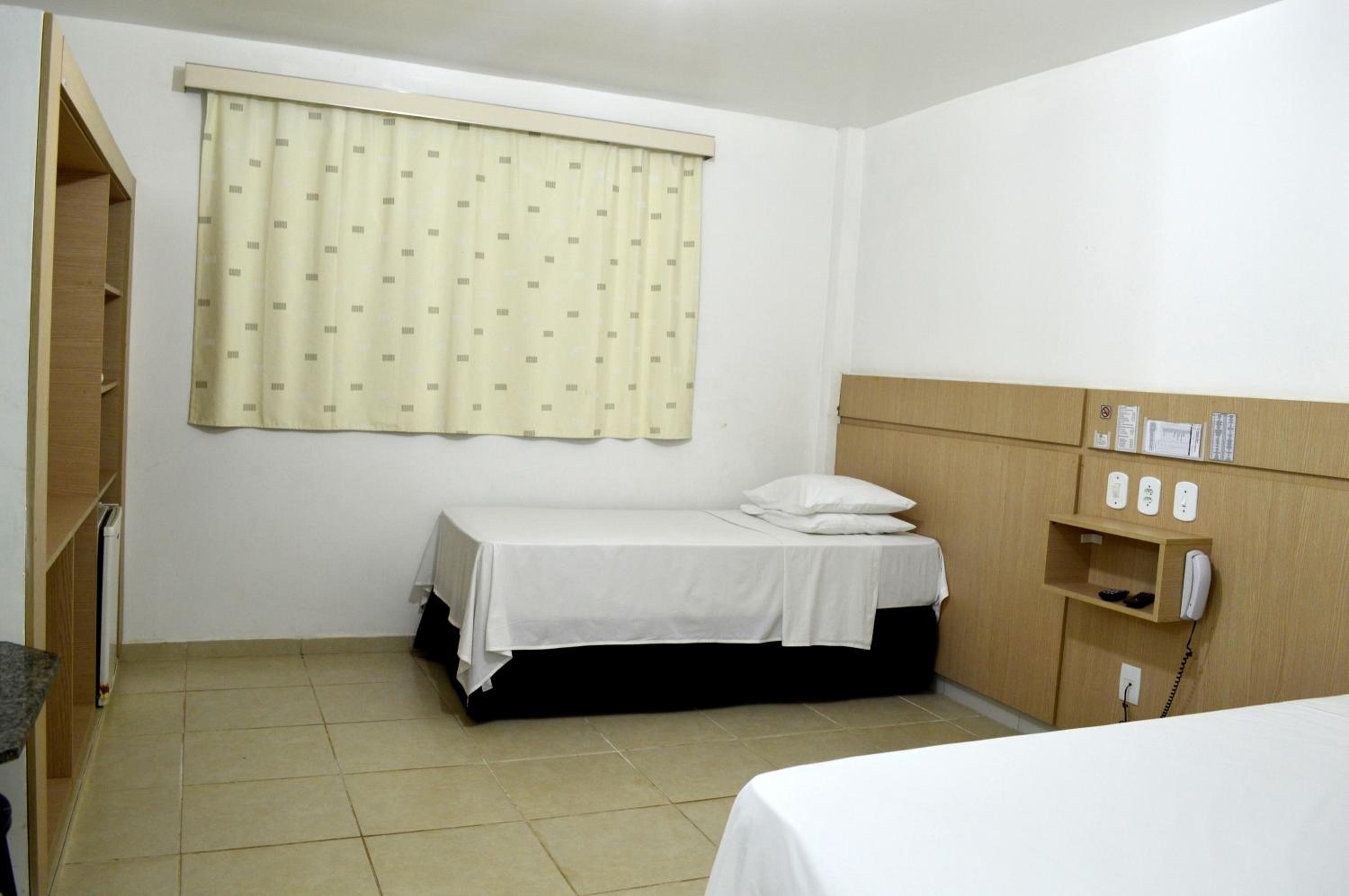 Triple Room with One Double Bed and One Single Bed photo 1