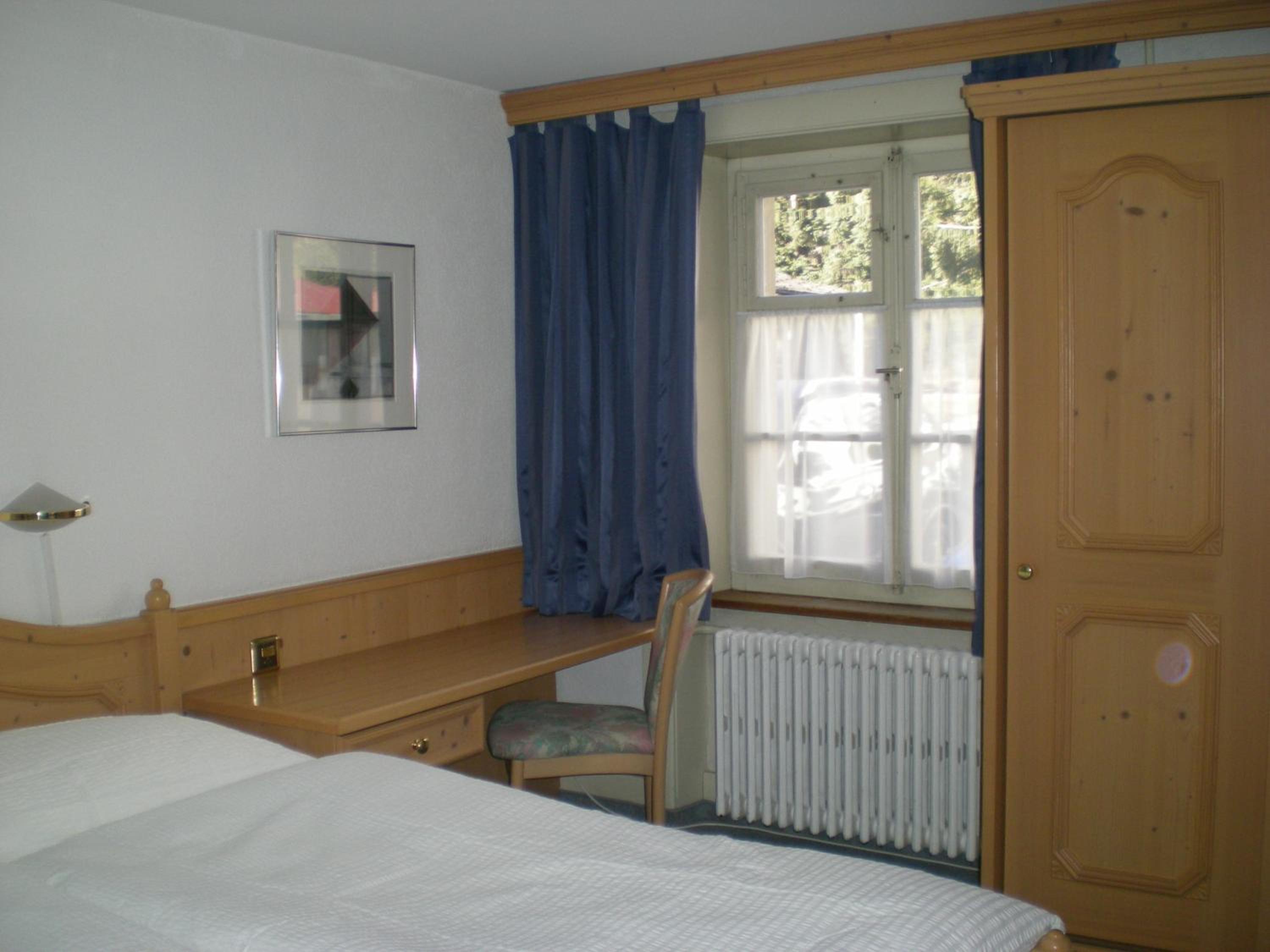 Double or Twin Room - Photo 3