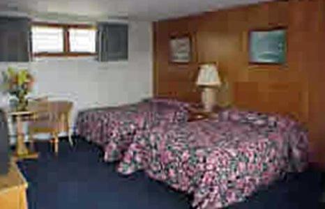 Two Queen Room photo 1