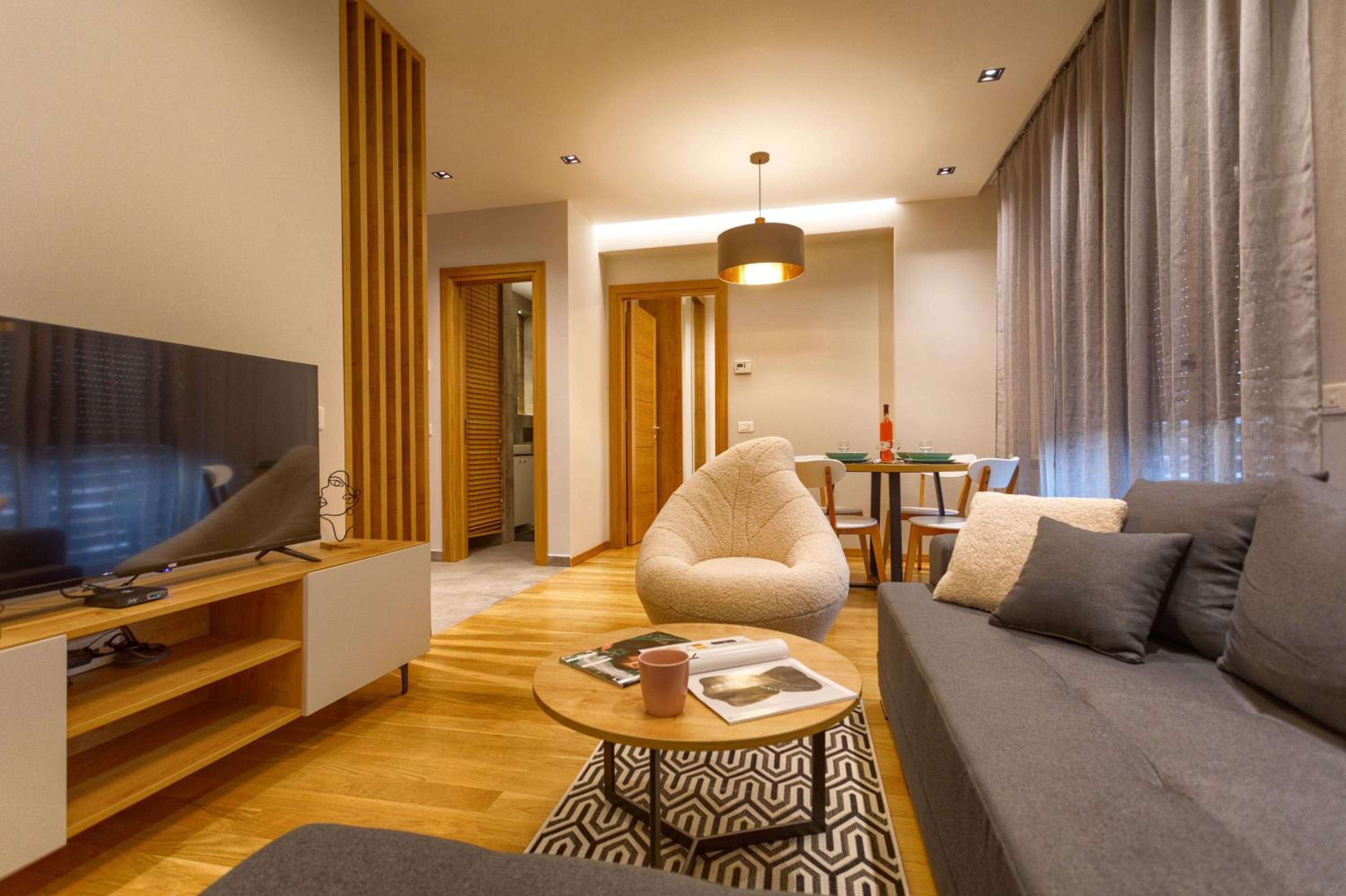 Apartment with City View