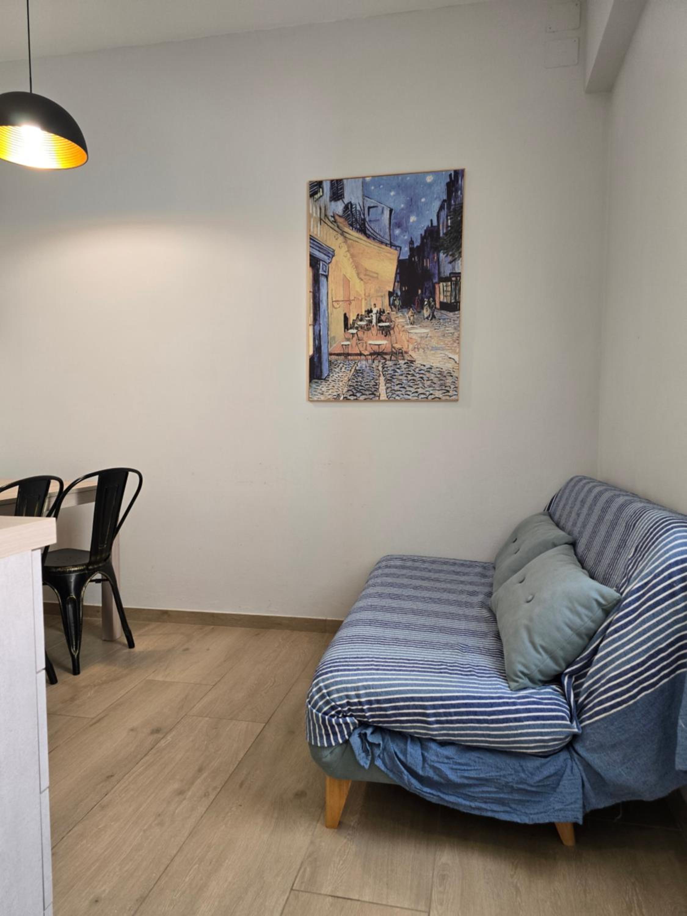 One-Bedroom Apartment with Garden photo 1