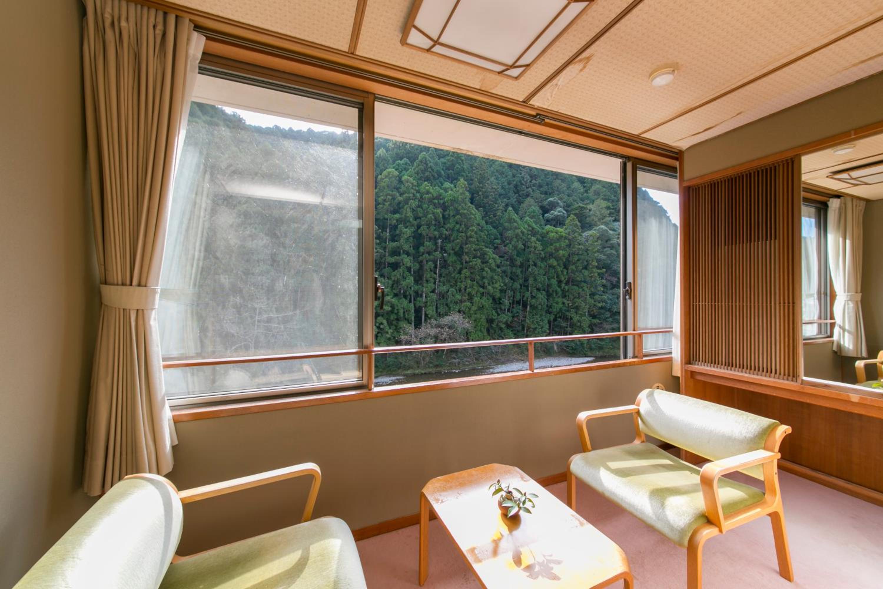 Superior Japanese-Style Room With River and Forest View - Non Smoking