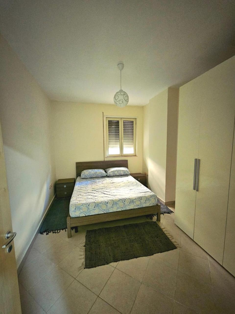 One-Bedroom Apartment with Sea View