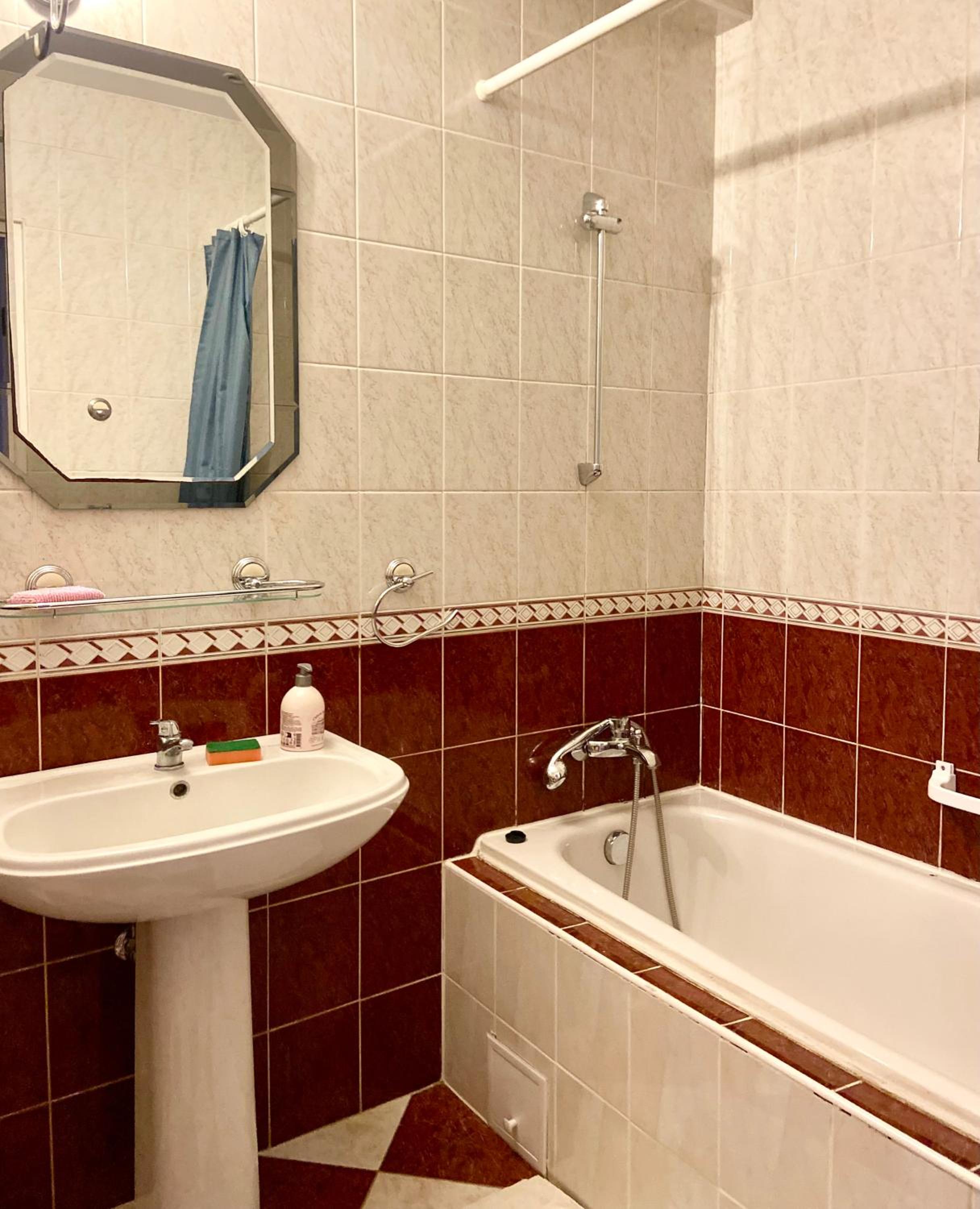 Basic Triple Room photo 2