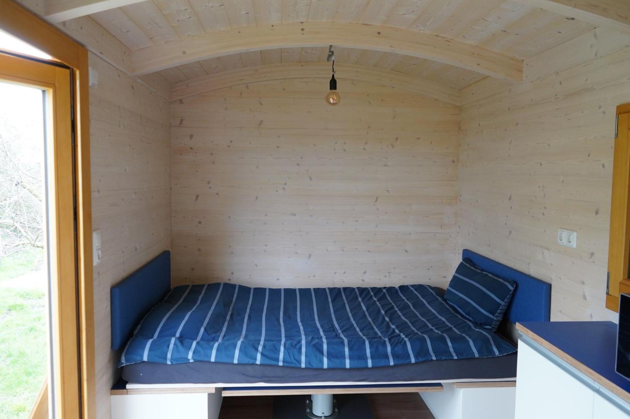 Mobile Home photo 3
