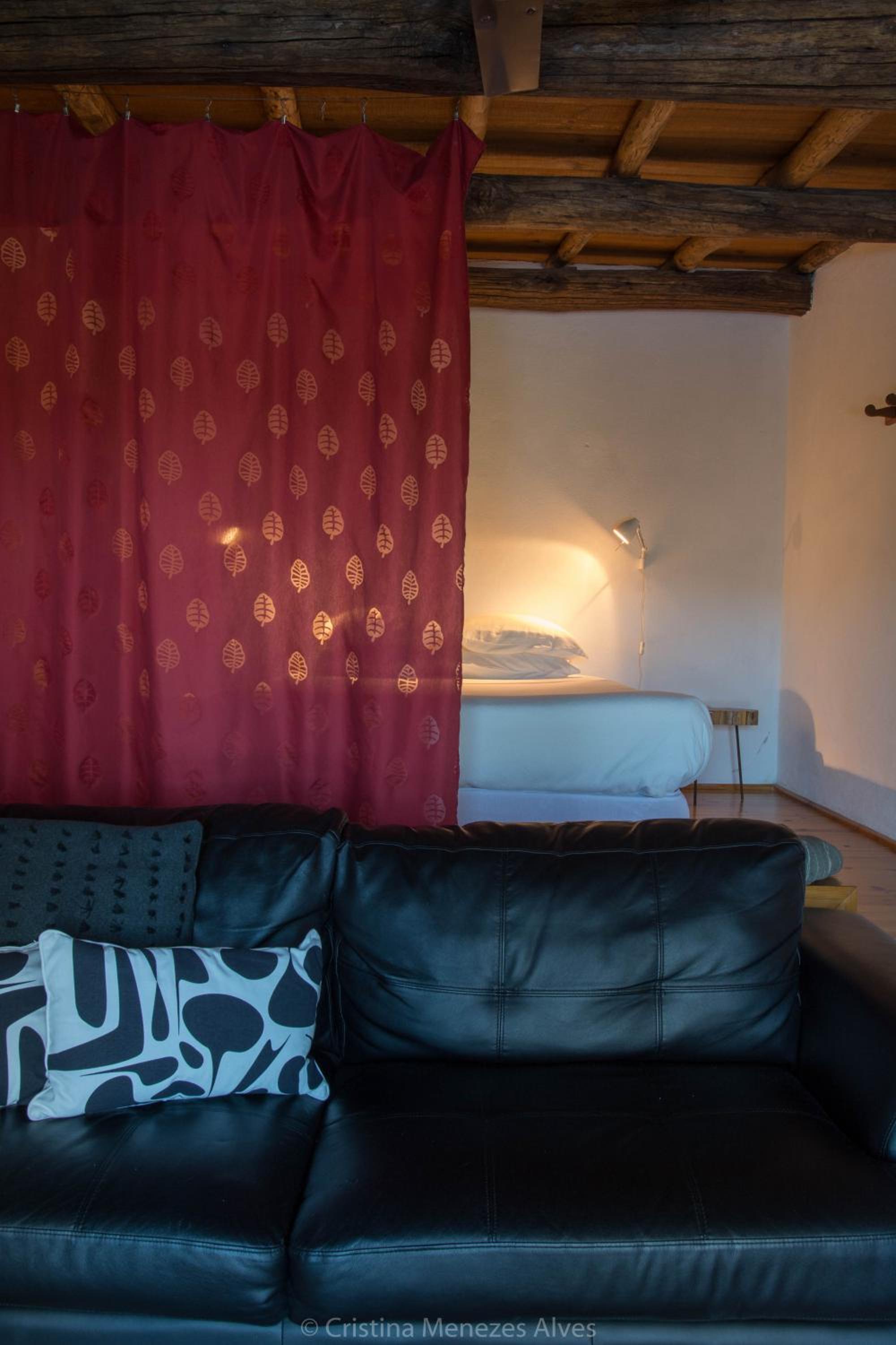 Studio Apartment - Photo 15