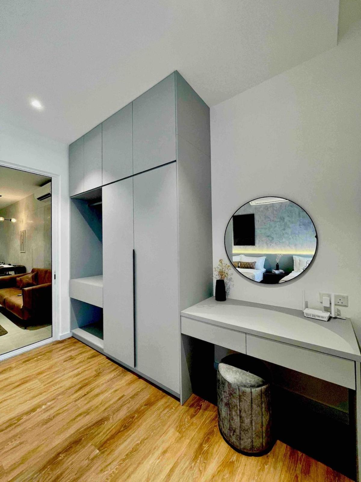 One-Bedroom Apartment with Balcony and City View