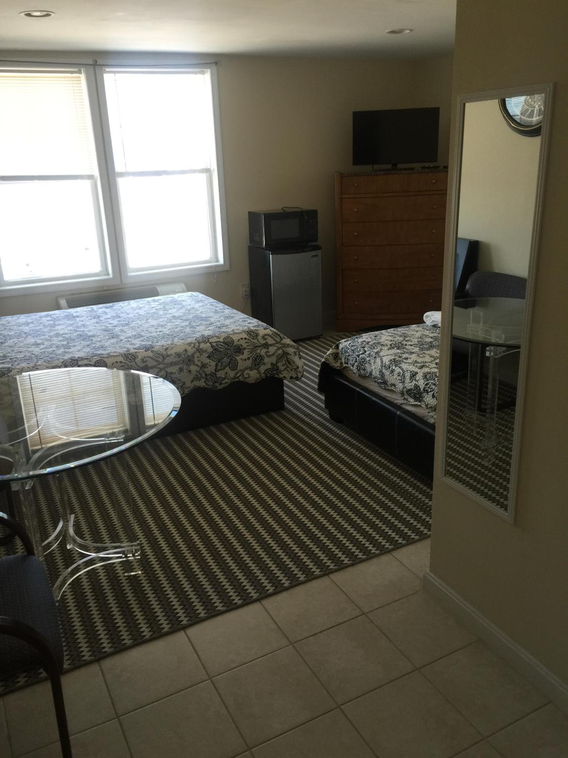 Double Queen Room photo 1