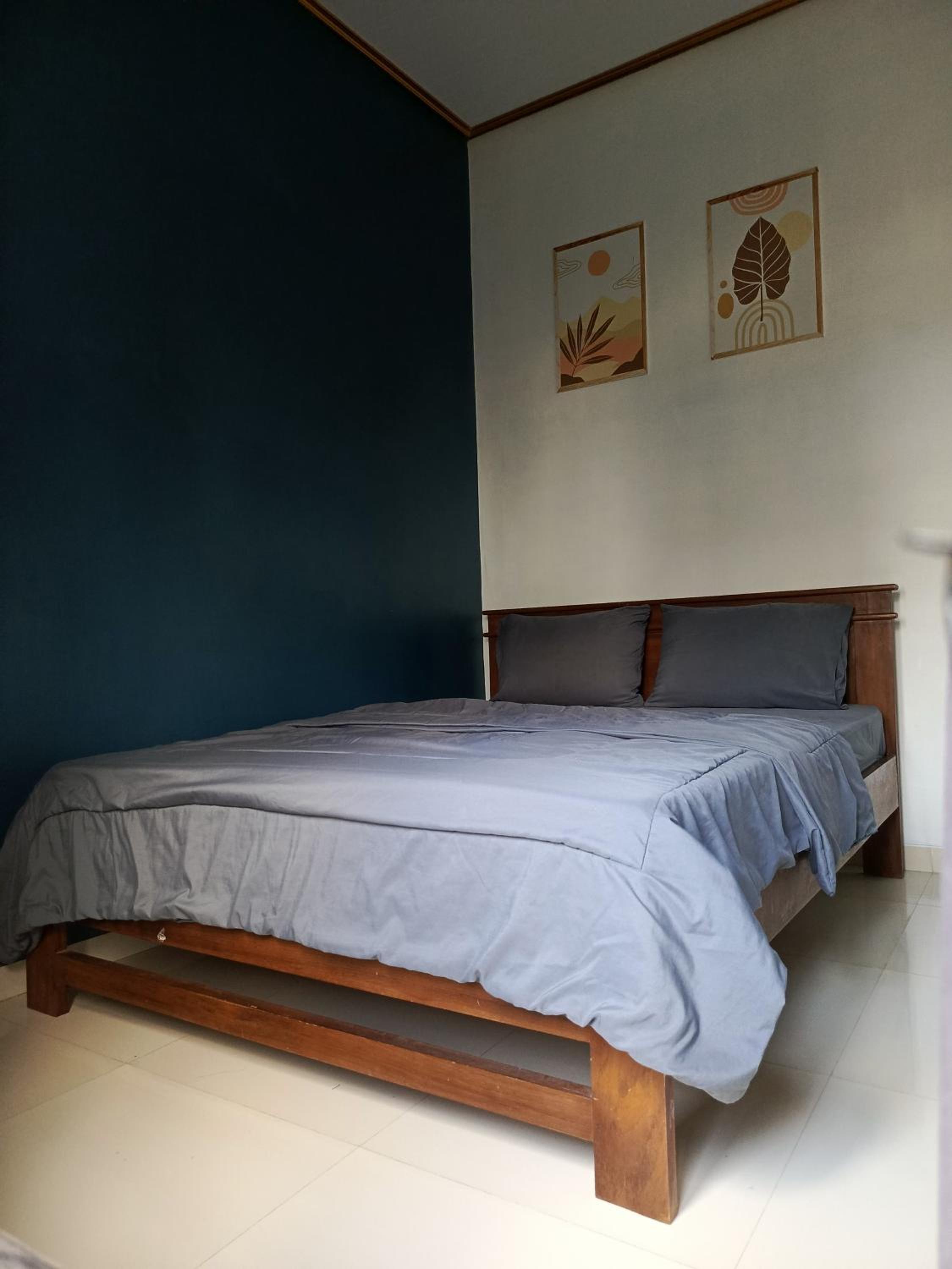 Two-Bedroom House photo 2