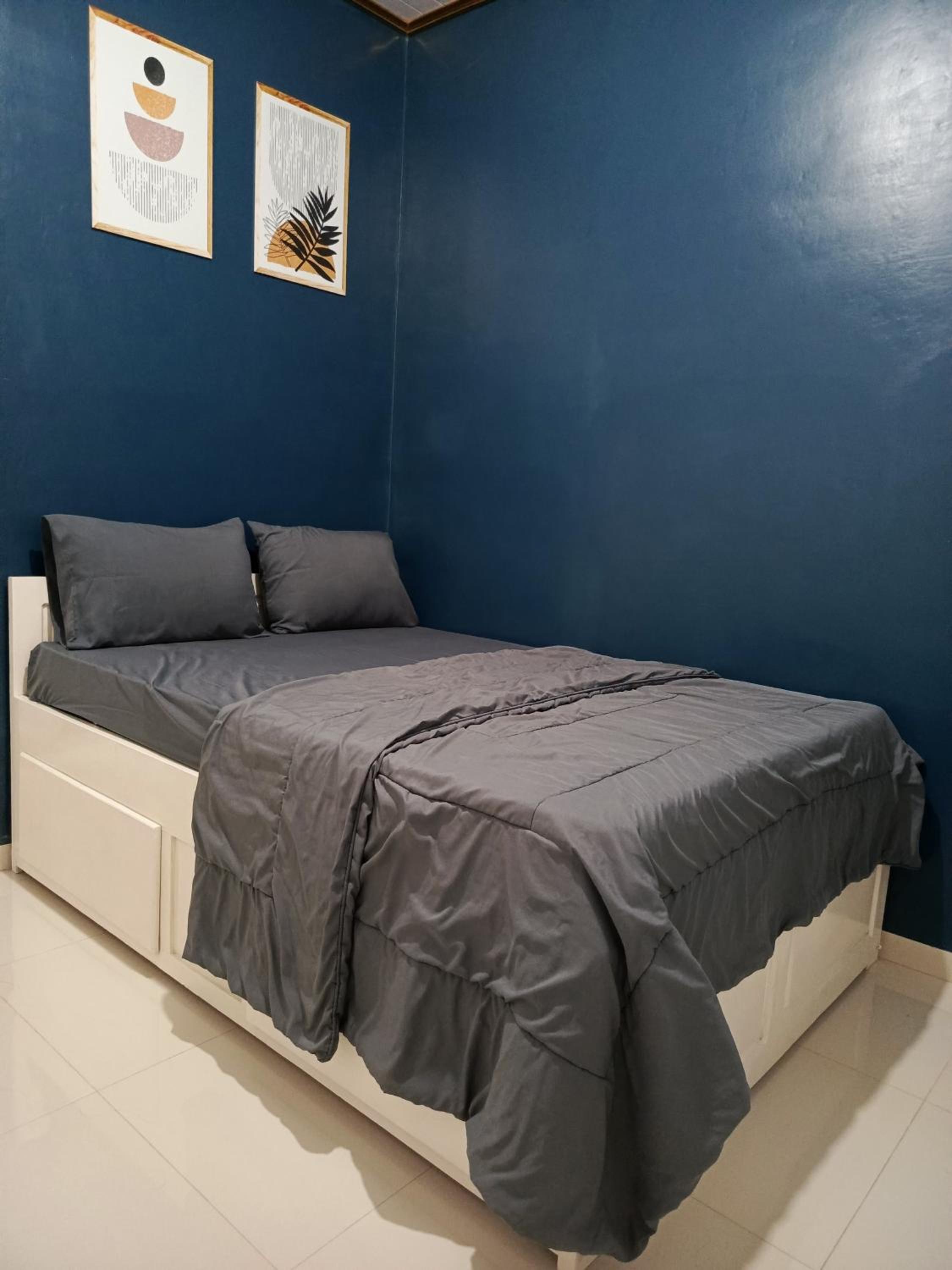 Two-Bedroom House photo 3