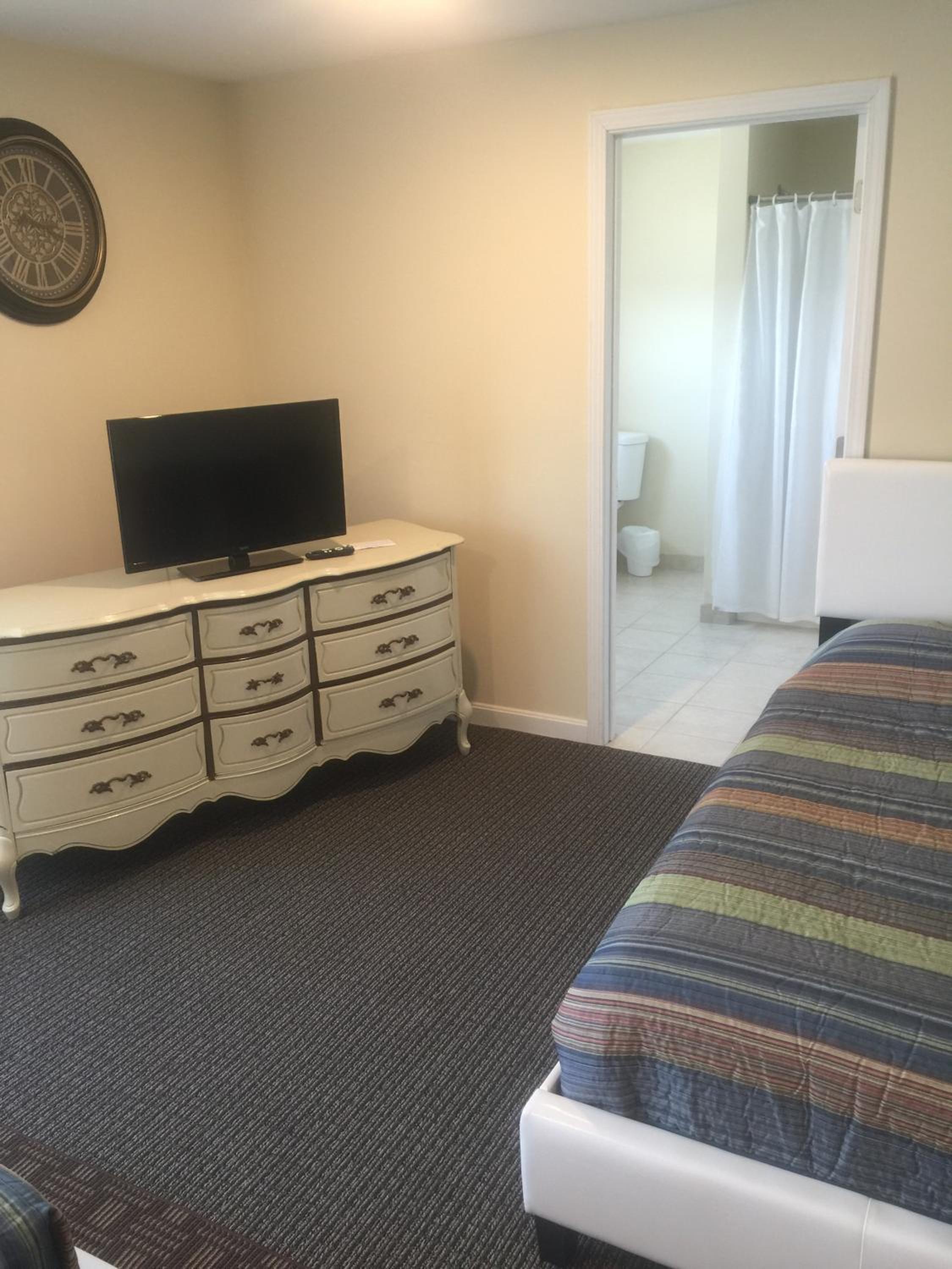 Double Queen Room photo 2