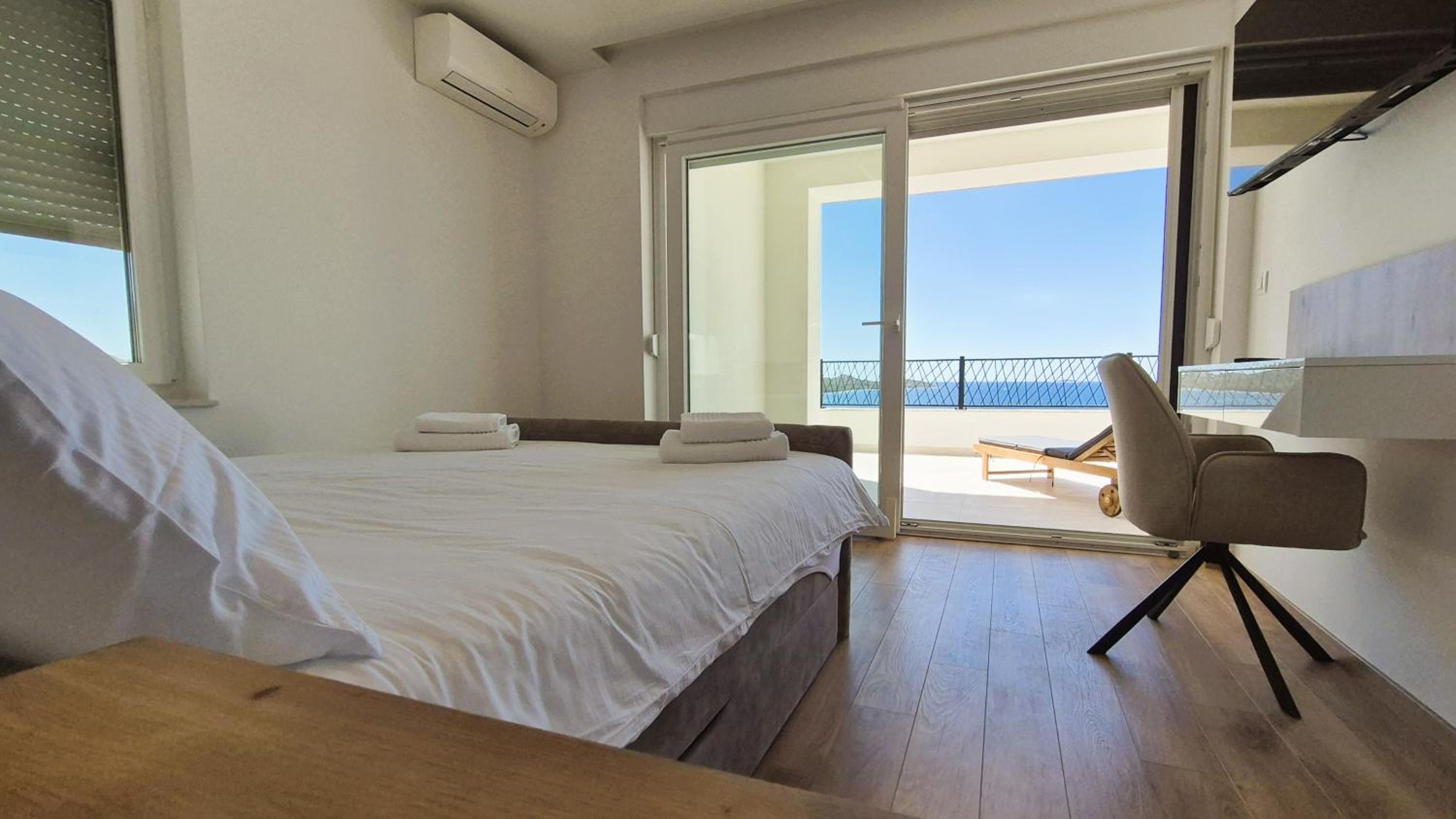 Penthouse Apartment