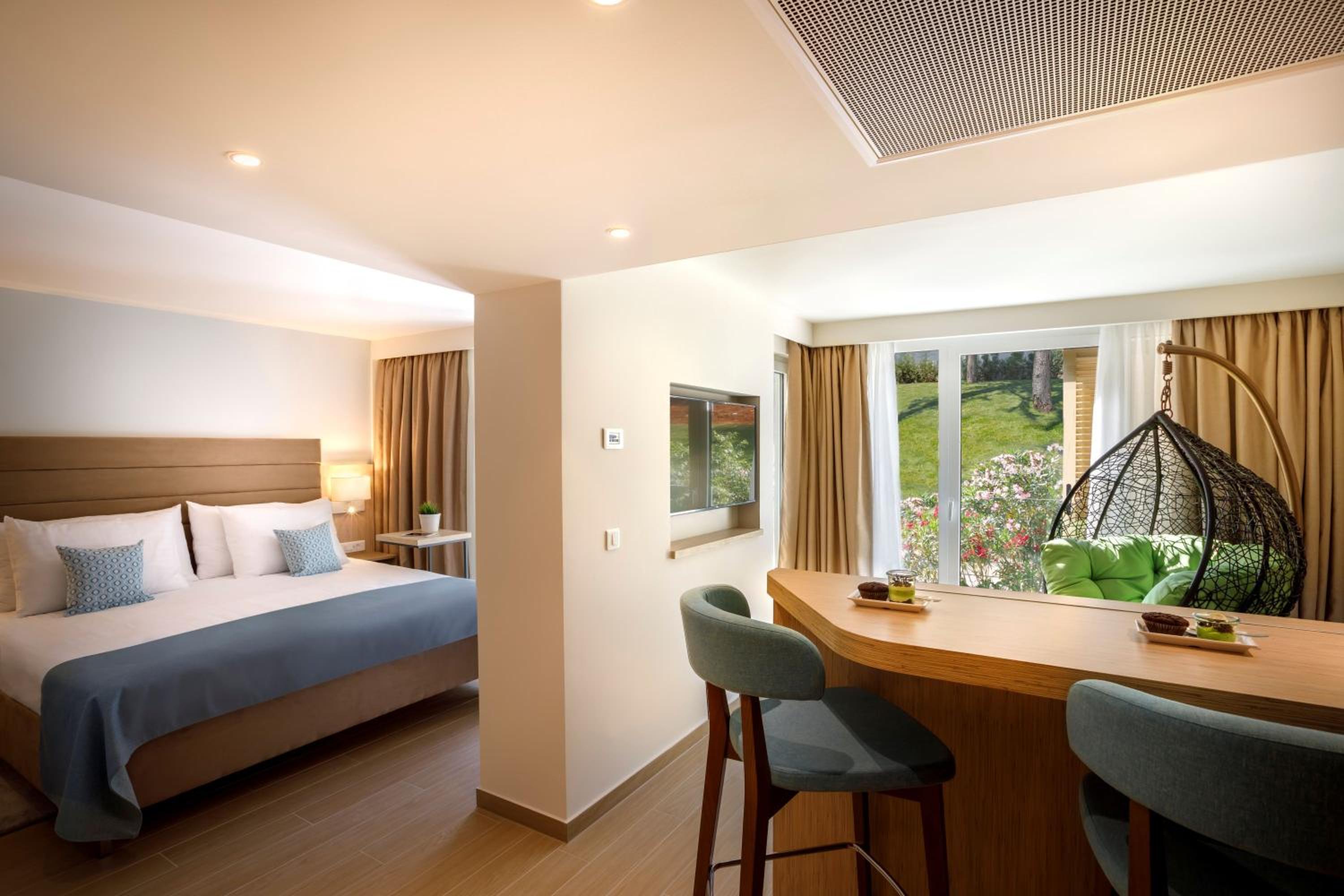 Junior Suite for 2+1 - Designed for Adults