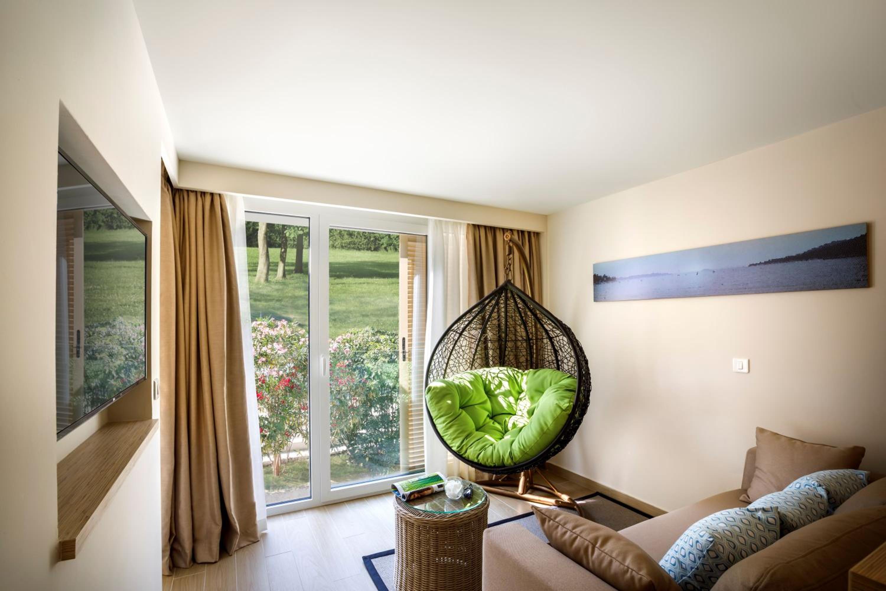 Junior Suite for 2+1 - Designed for Adults photo 2