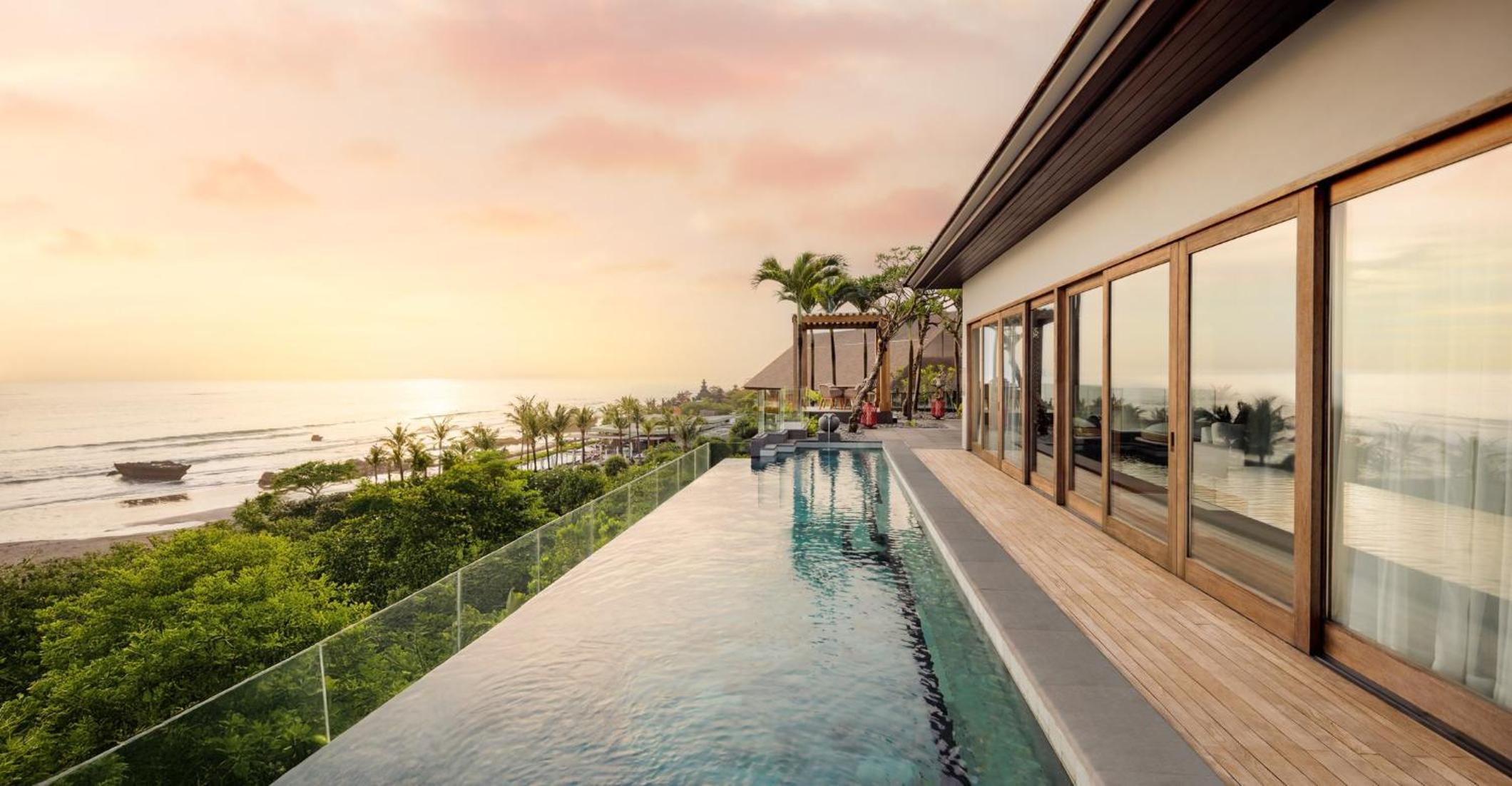 Two-Bedroom Penthouse with Private Pool and Oceanfront