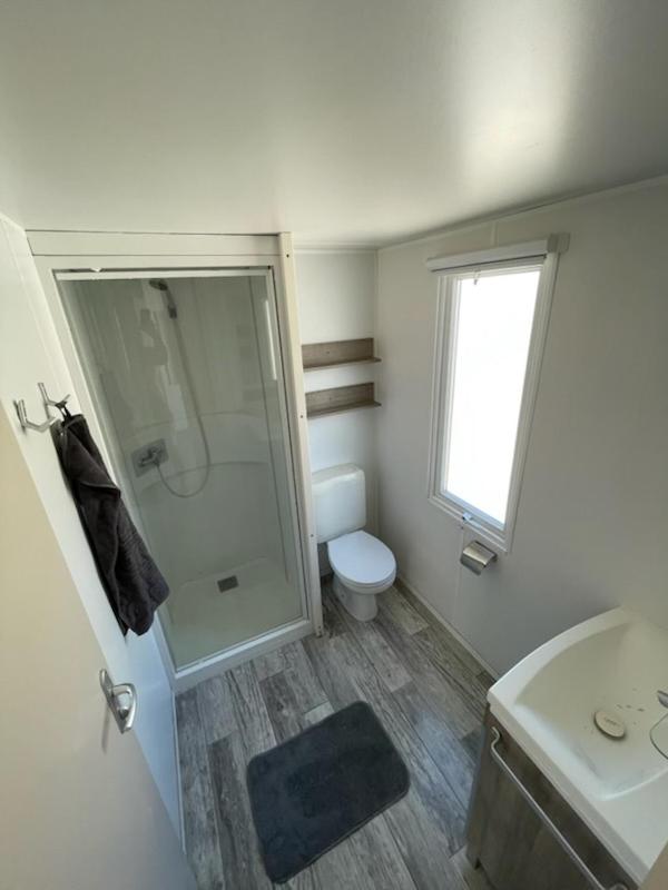 Three-Bedroom Vacation Home  photo 1
