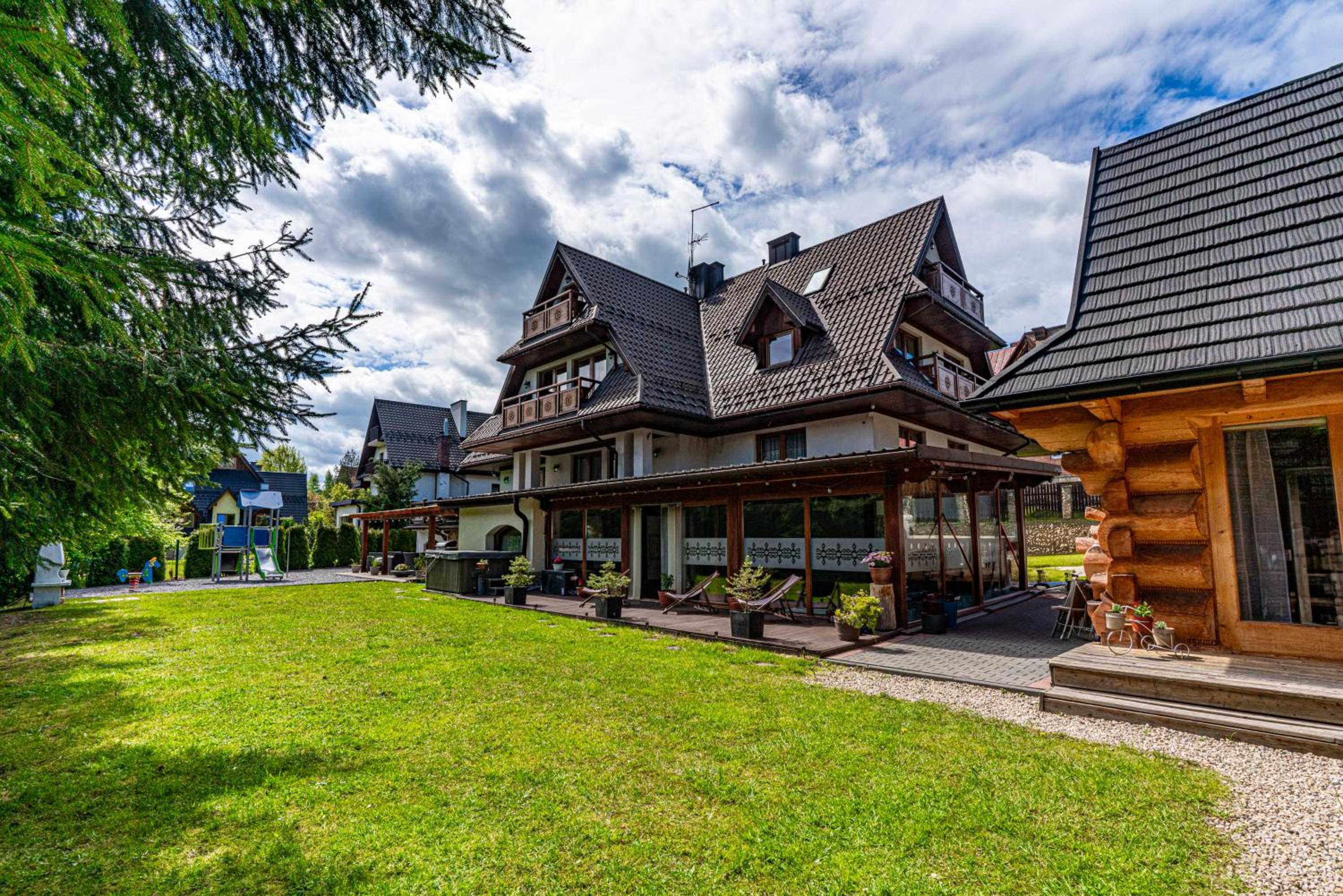 Three-Bedroom Chalet