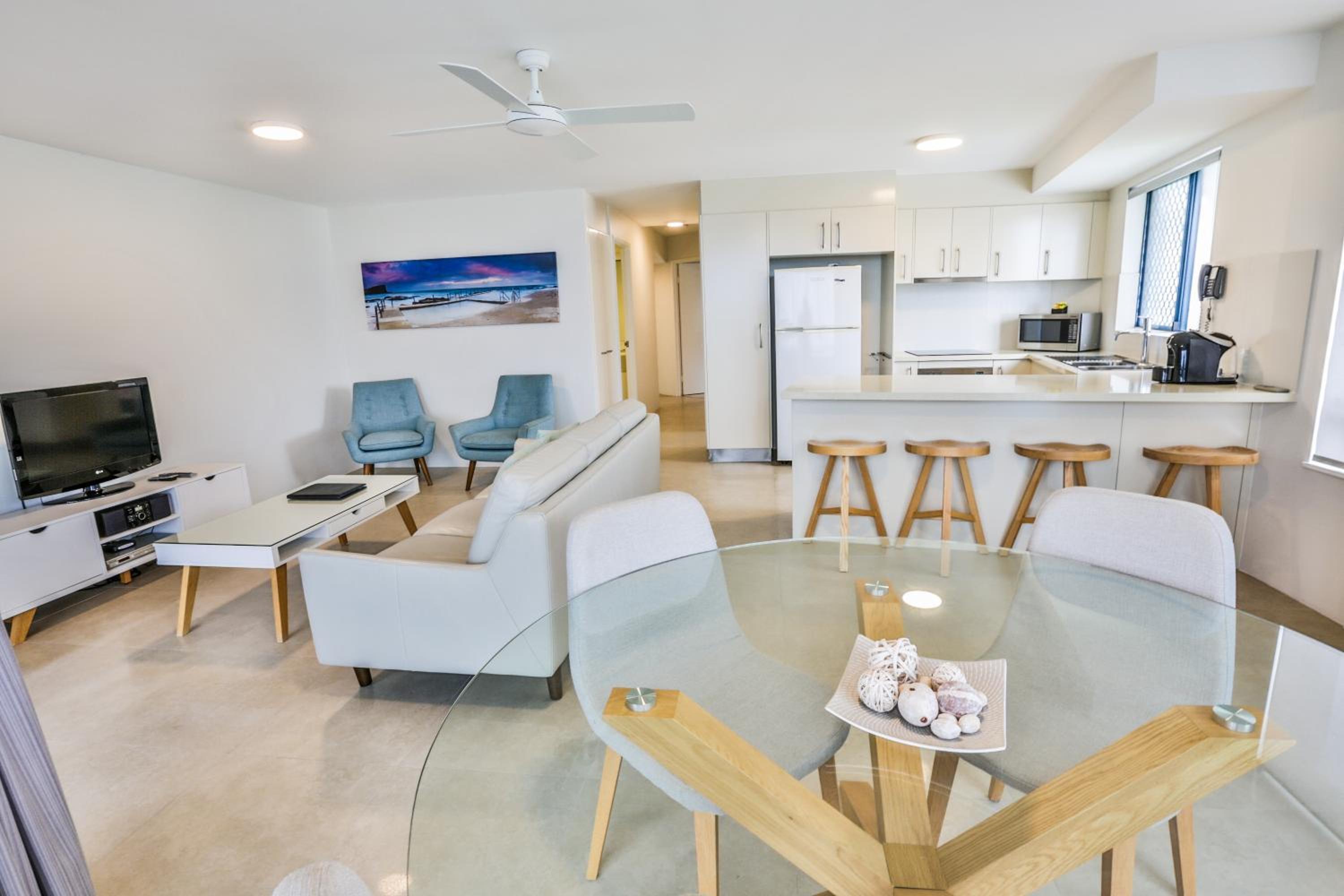Luxury Two-Bedroom Apartment photo 1