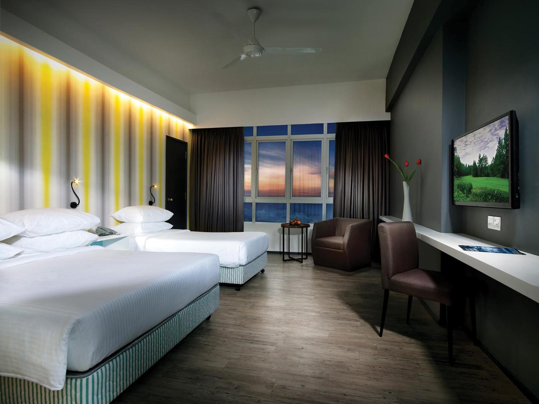 Rise and Dine Room Package - Superior Deluxe Double or Twin Room (Buffet Breakfast for 2 People Only) photo 2
