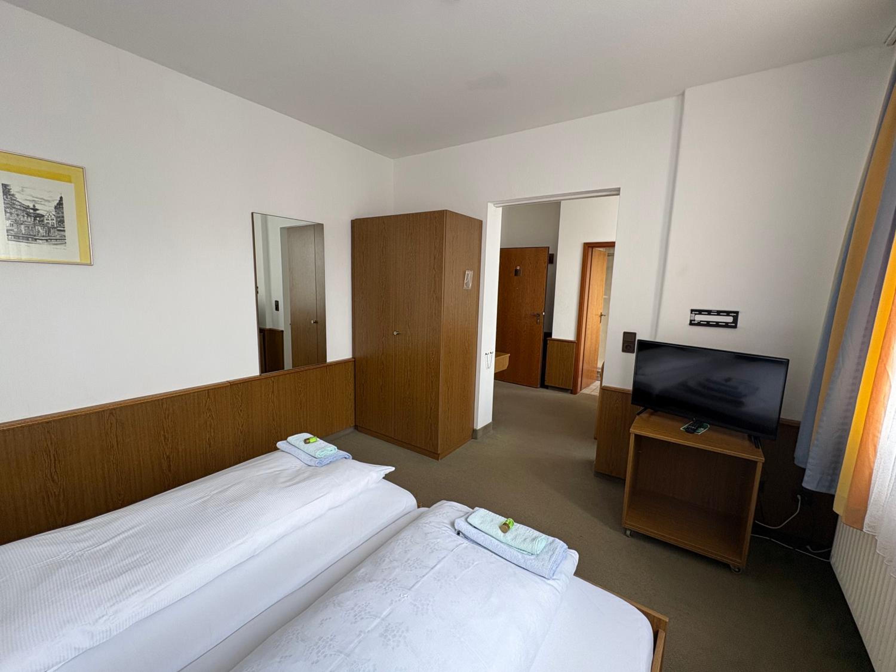 Double Room with Private Bathroom