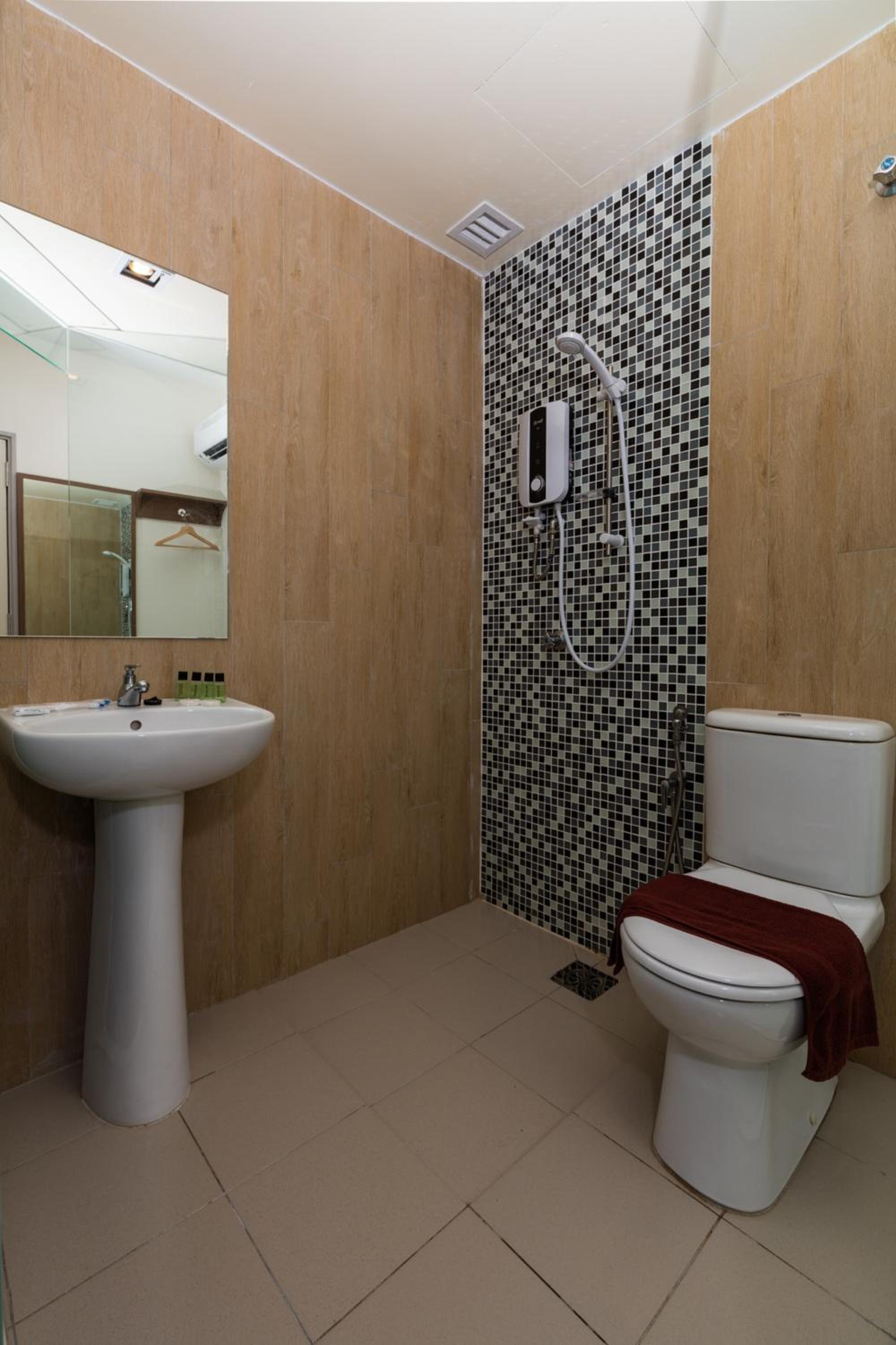 Premier Single Room