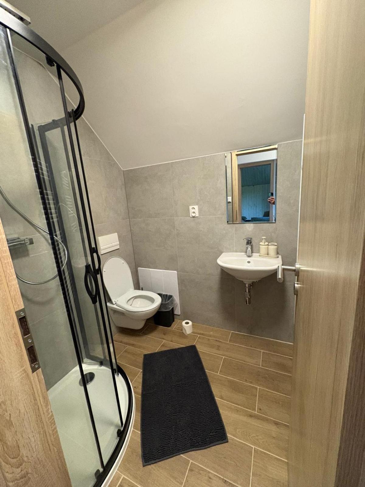 Double or Twin Room with Mountain View