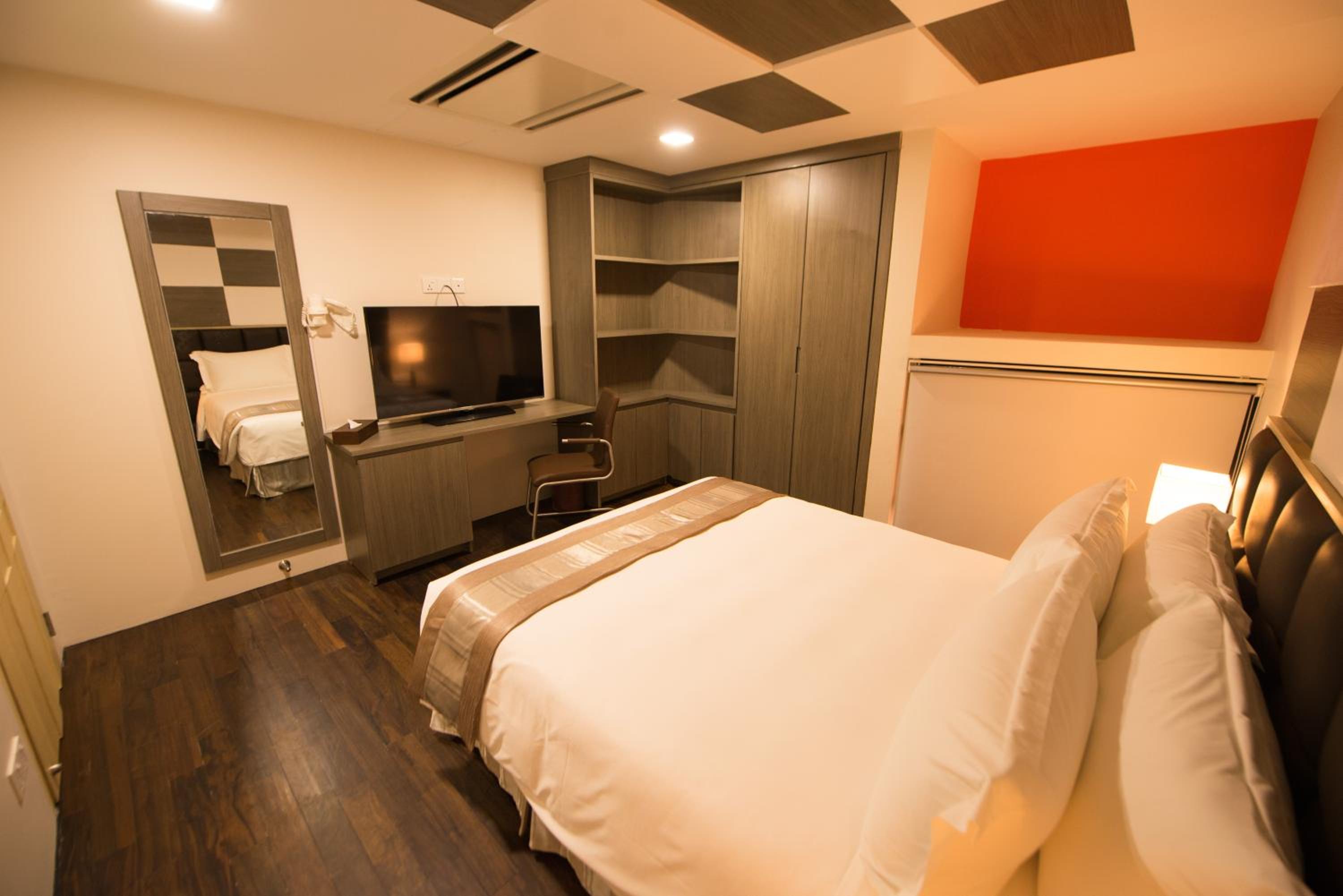 Executive Suite