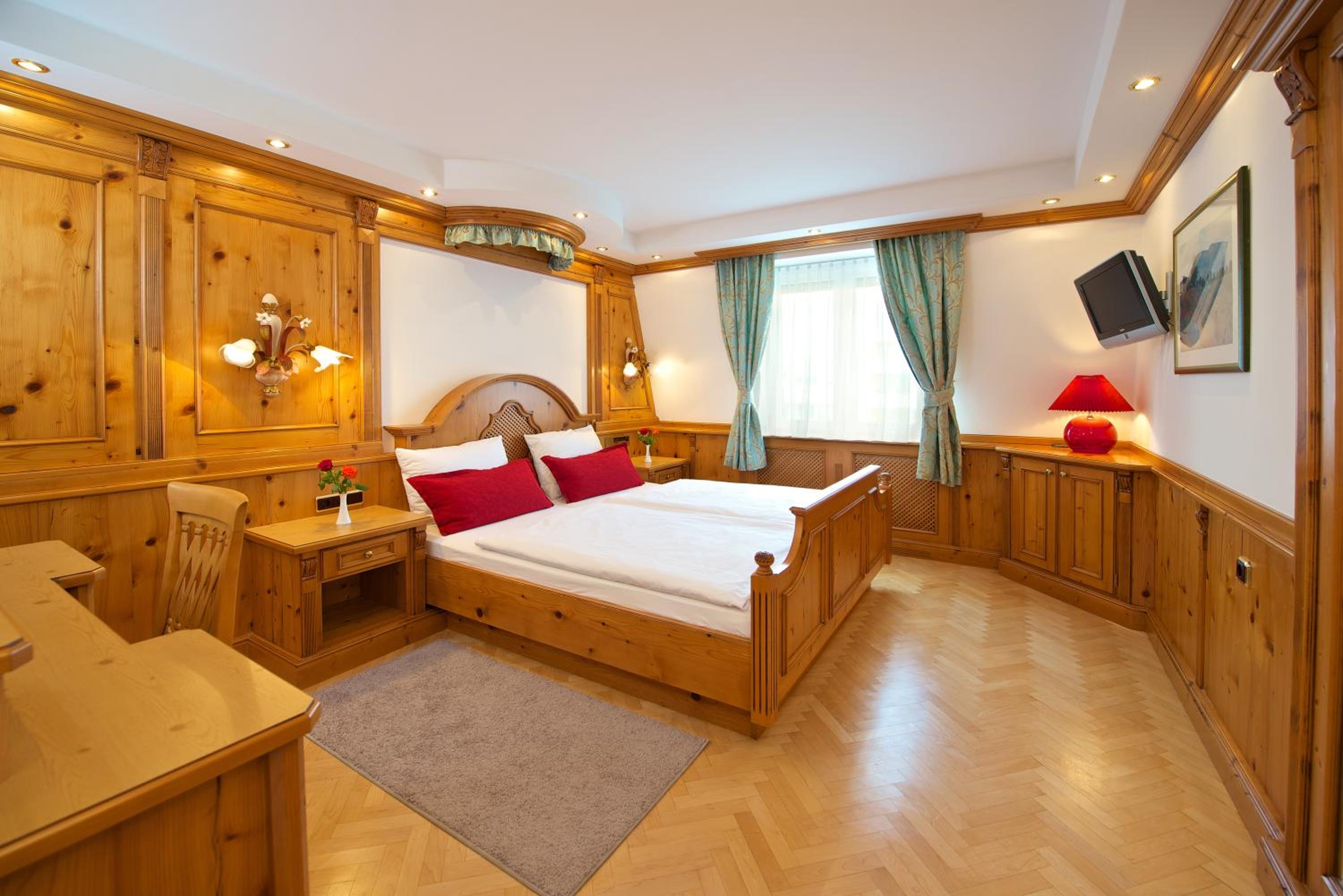 Suite With Balcony photo 3
