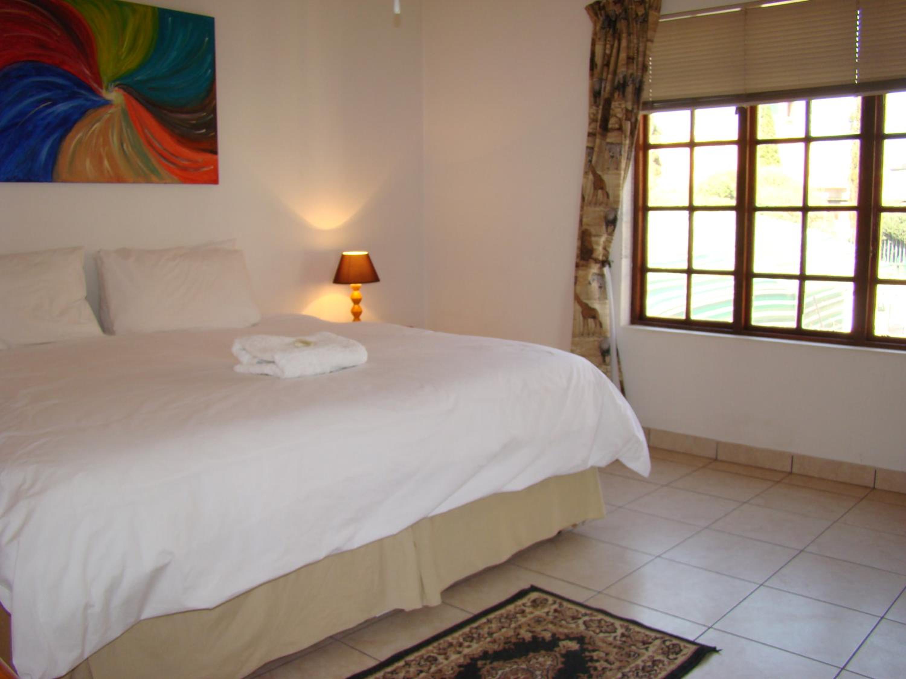 Two-Bedroom Cottage 2 - Photo 9