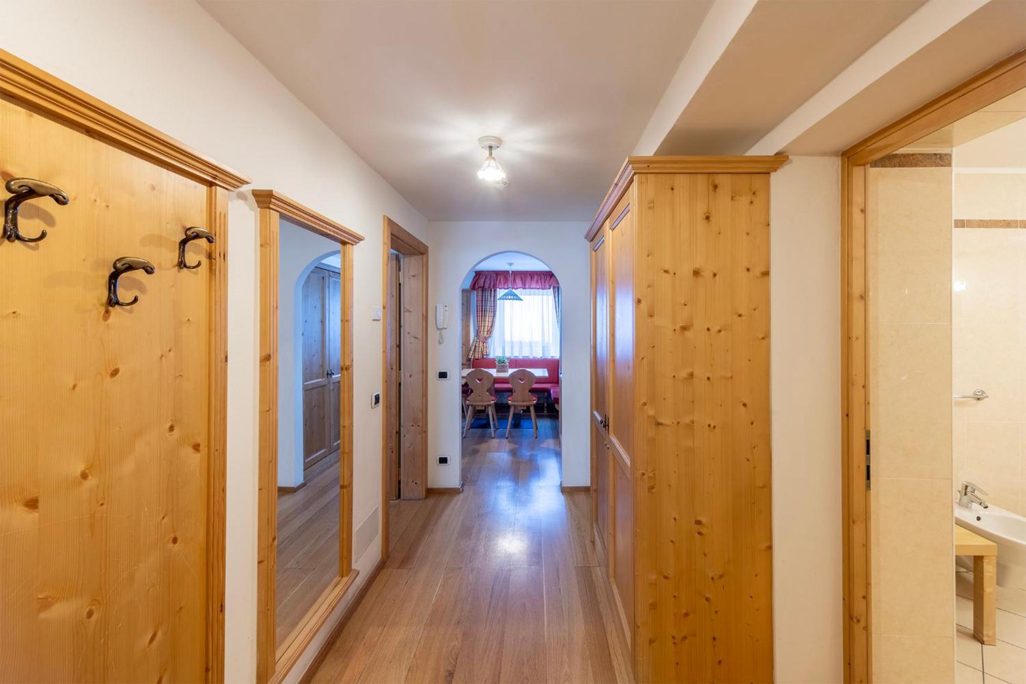 Superior One-Bedroom Apartment photo 1
