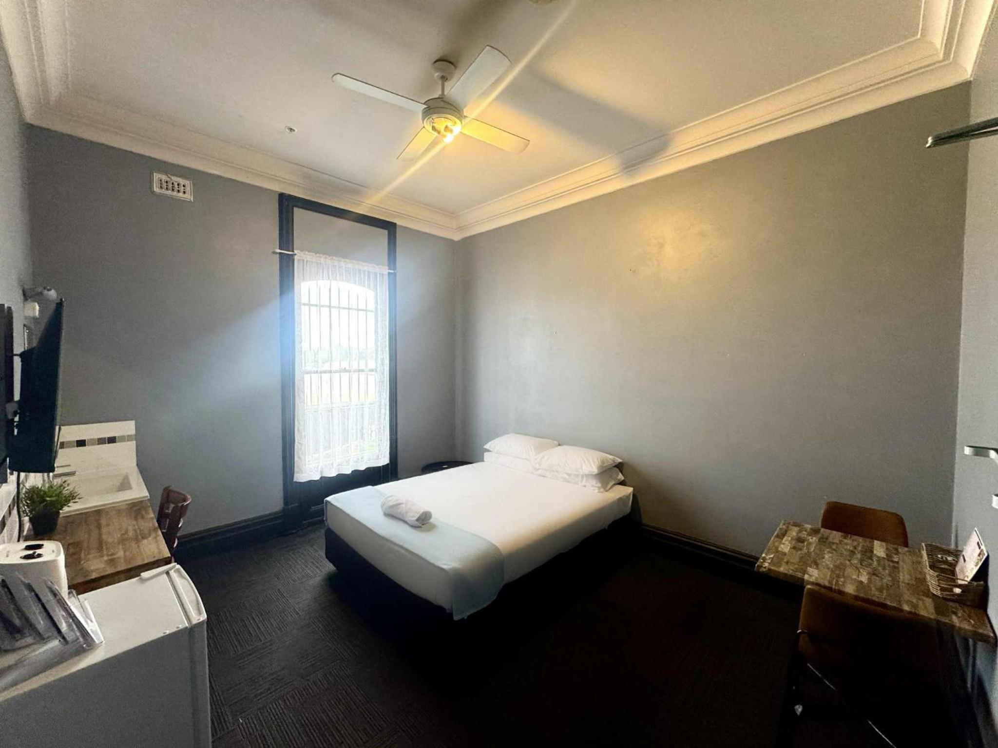 Budget Triple Room