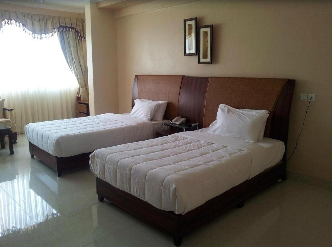 Deluxe Double or Twin Room photo 1