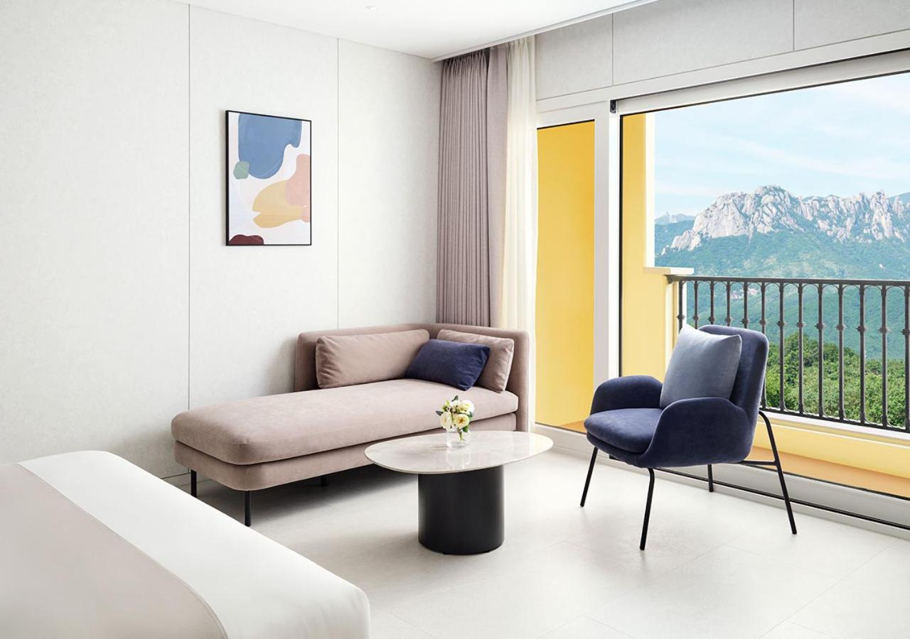 Deluxe European One Room(NO Kitchen) photo 3