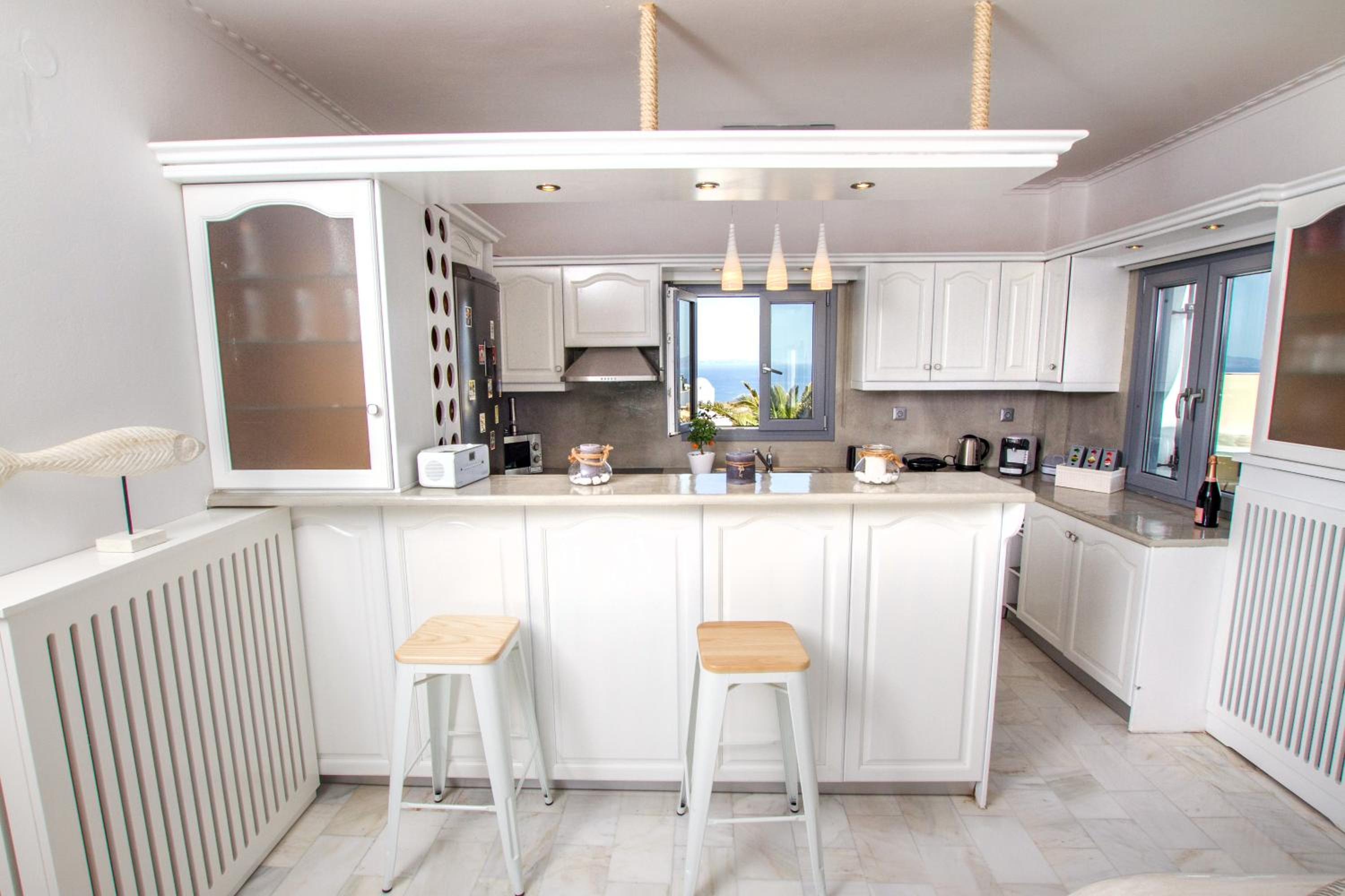 Deluxe Villa with Caldera View photo 3