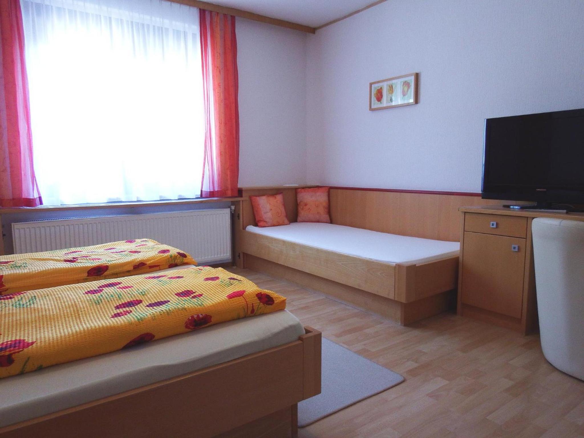 Triple Room photo 2