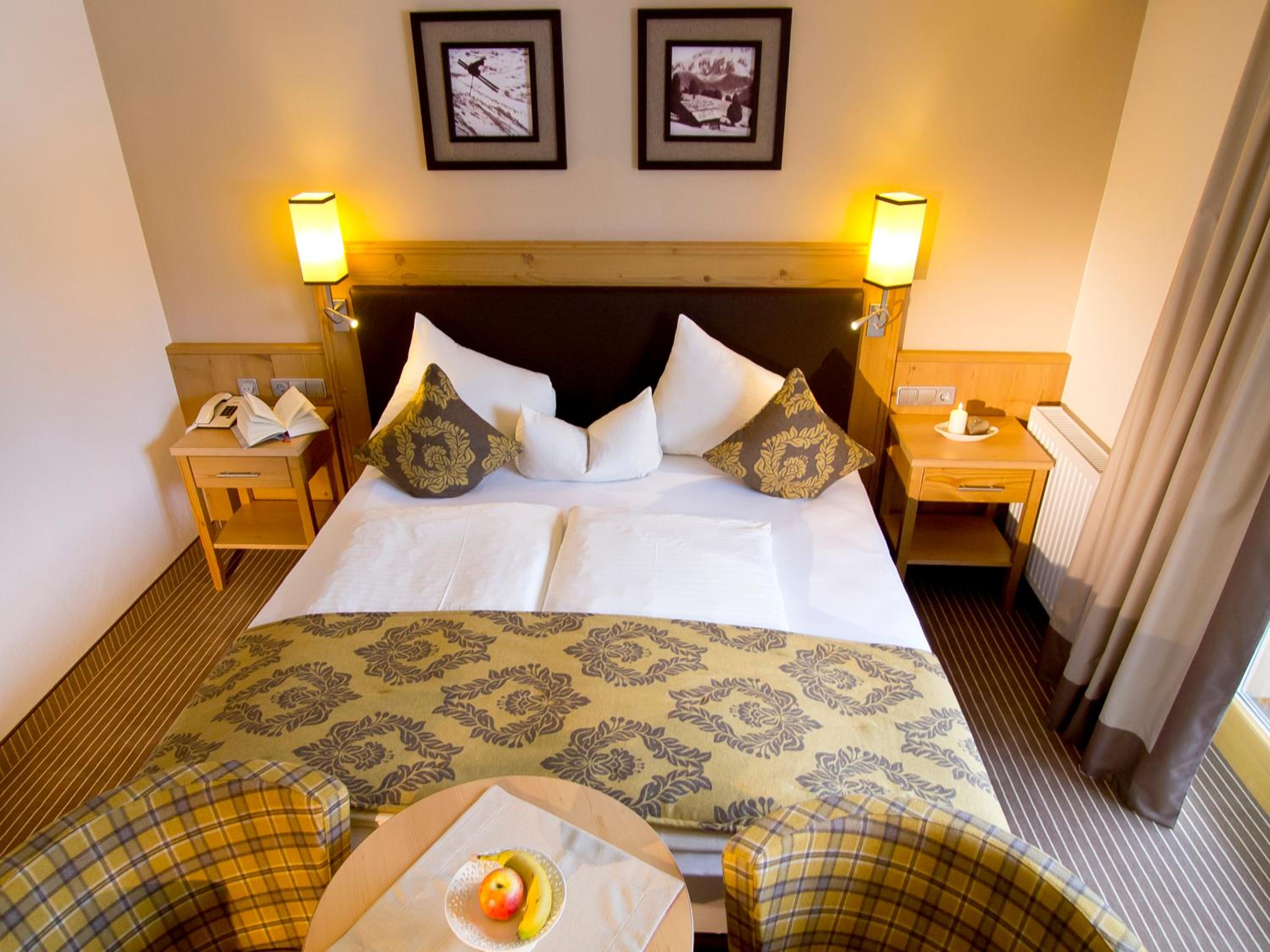 Double Room with Balcony - Photo 4