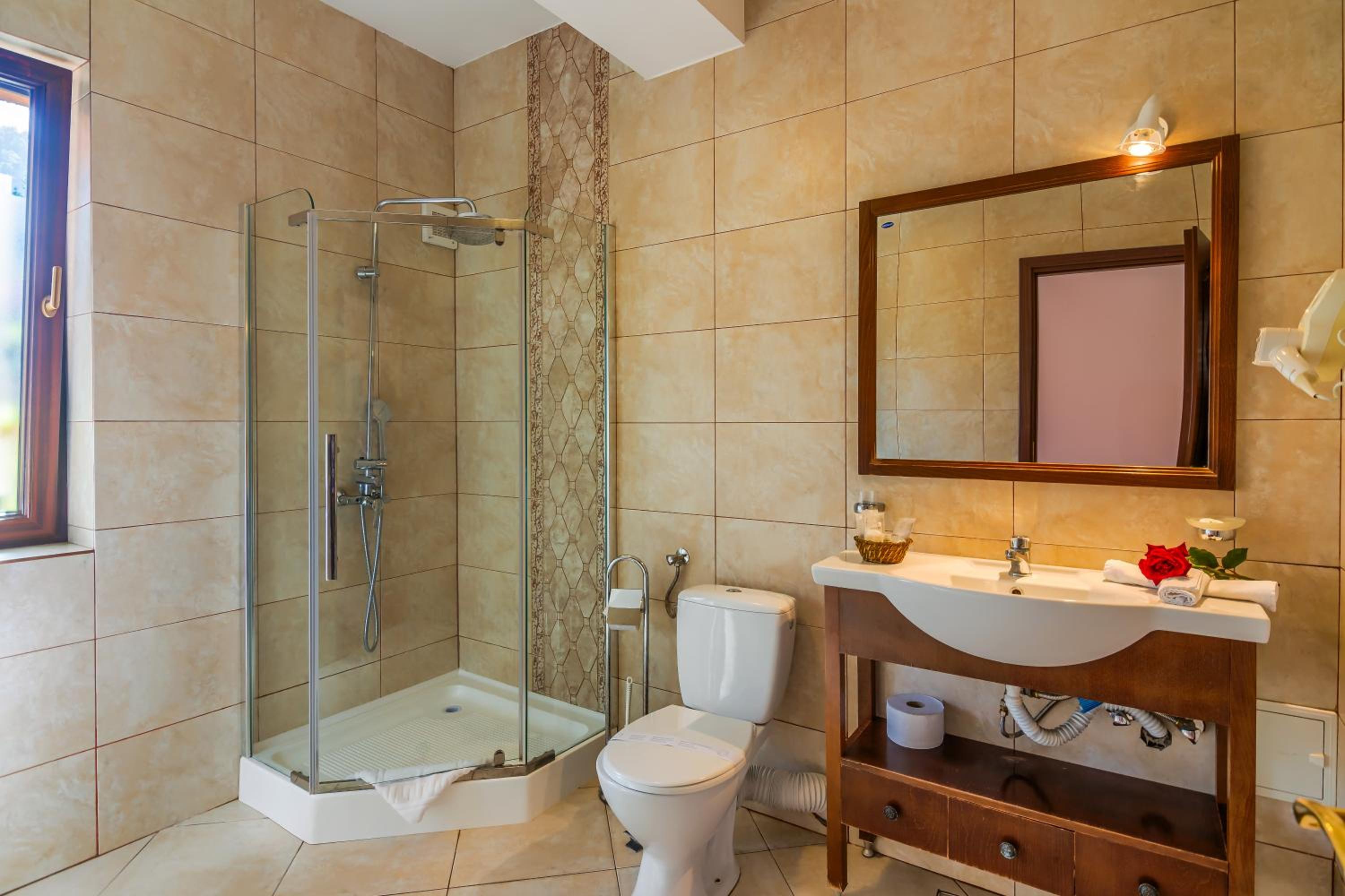 Small Double Room photo 2
