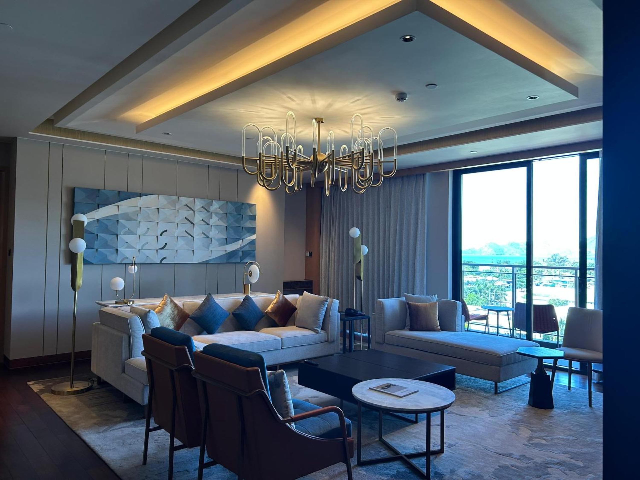 Presidential Suite photo 2