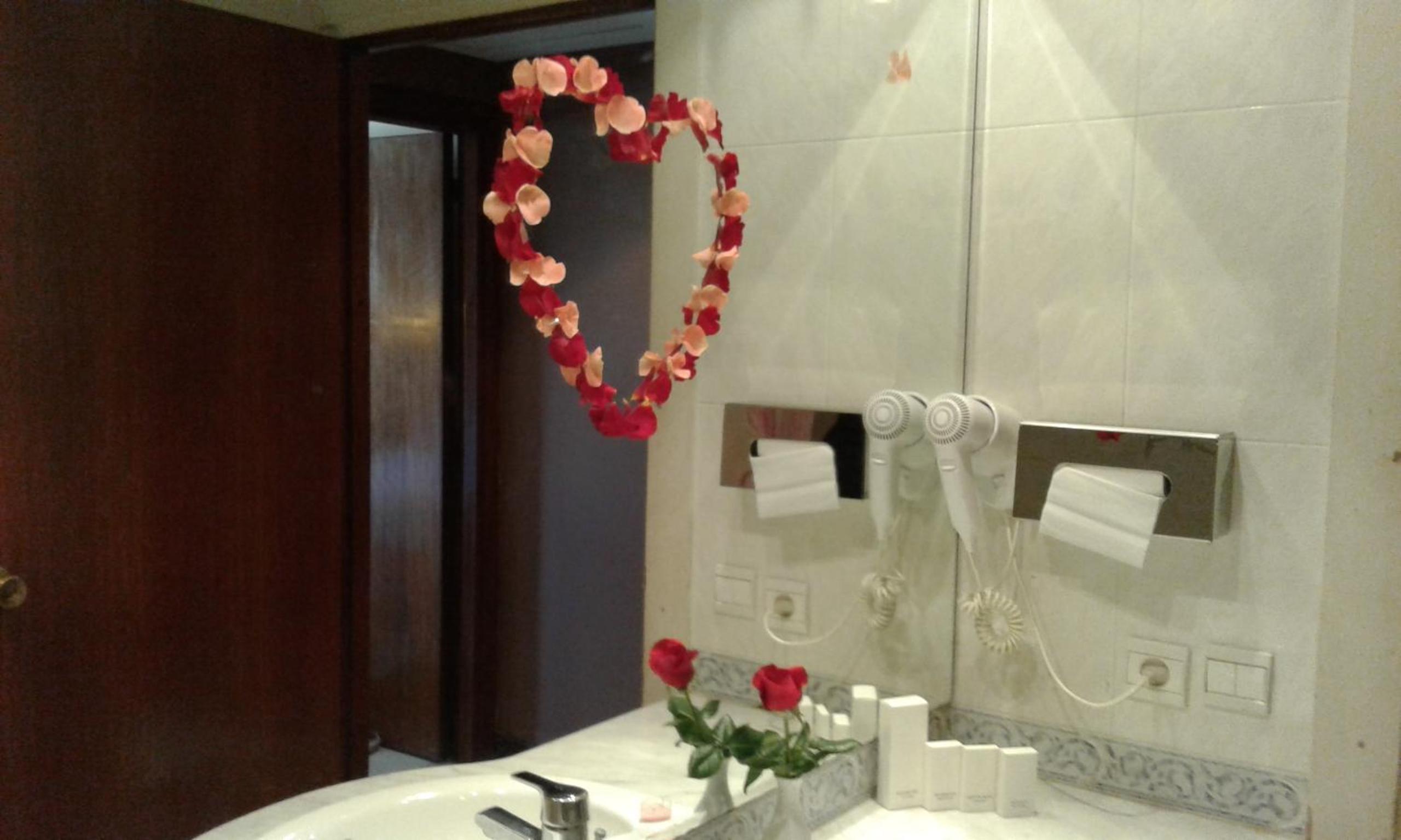 Standard Double or Twin Room photo 3