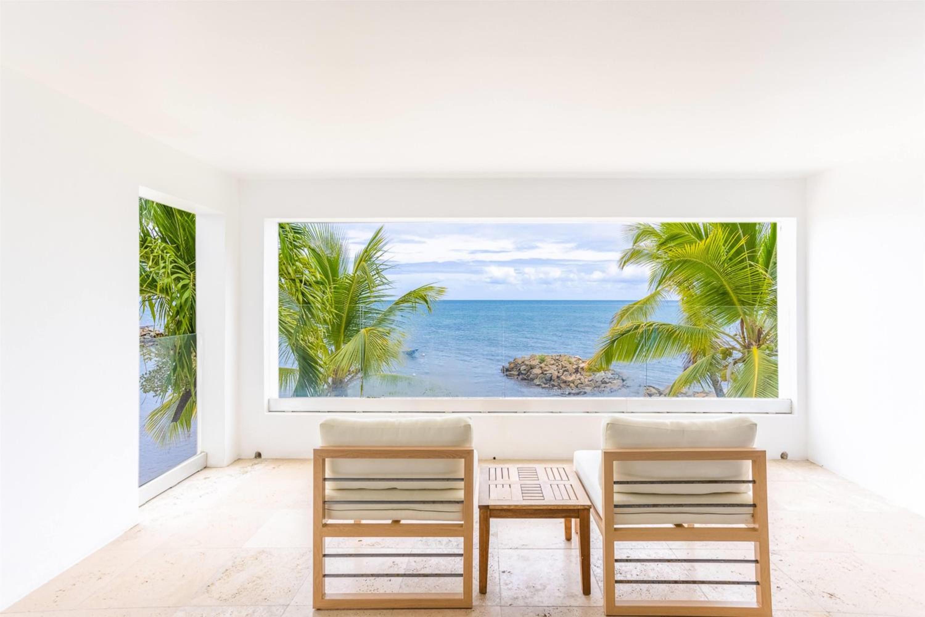 Oceanfront Studio Suite, 1 King Bed, Non-Smoking
